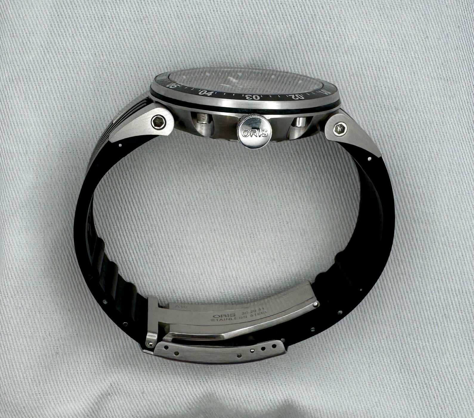 Case #91: Oris WilliamsF1 Skeleton Engine Date Ref. 01 733 7613 4114-07 4 24 44