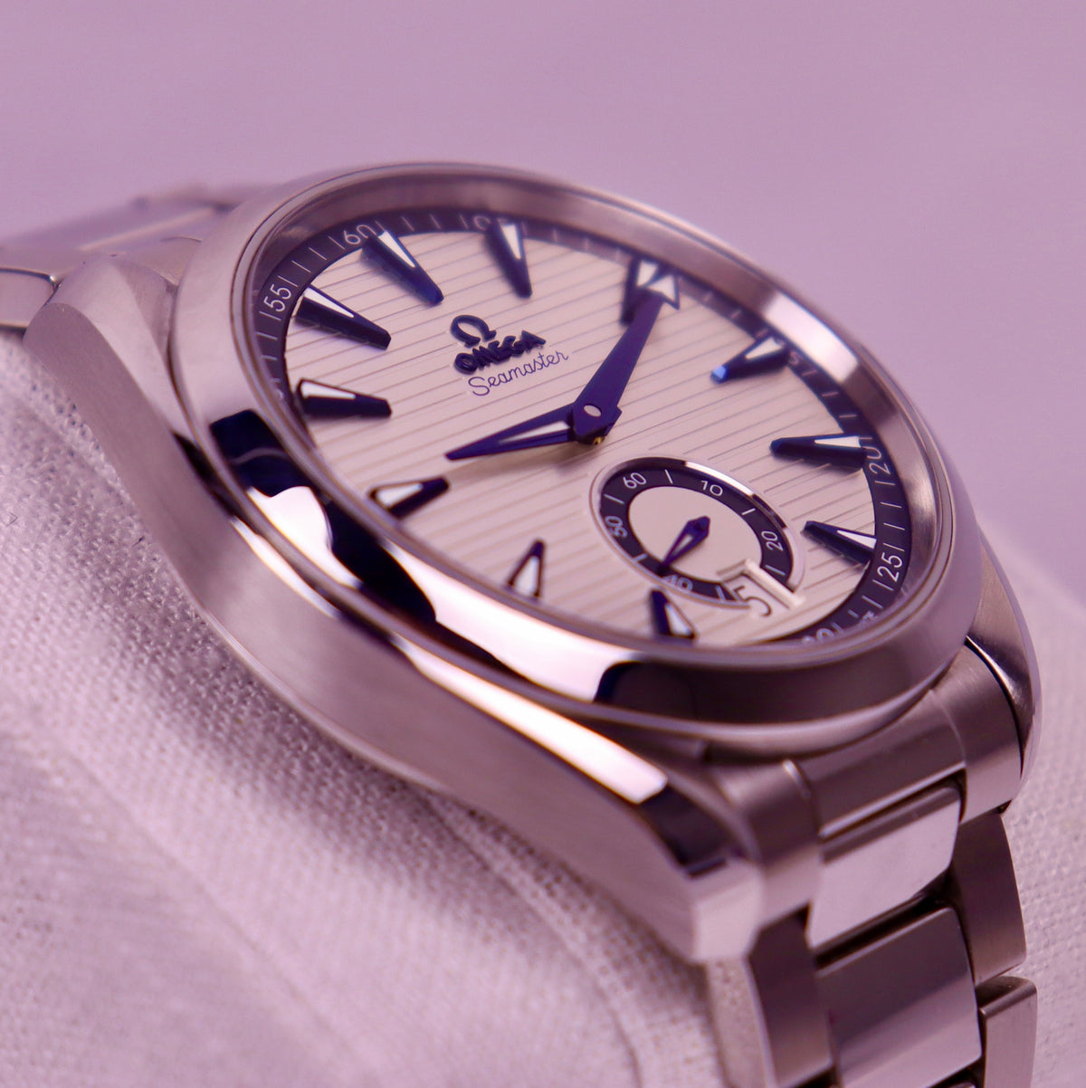 Case #713 — Omega Seamaster Aqua Terra - Small Seconds Ref. 220.10.41.21.02.004