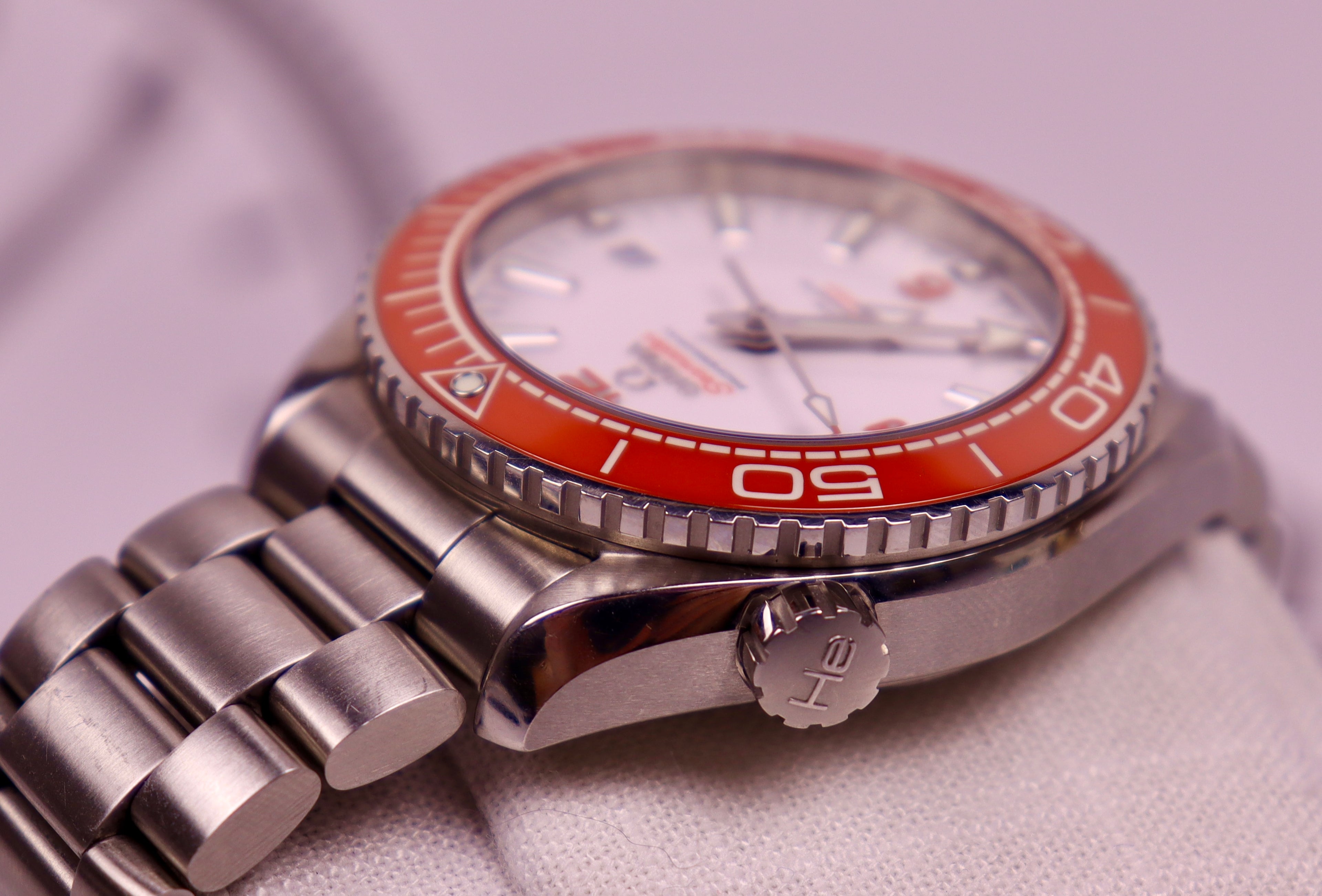 CASE #150 - OMEGA SEAMASTER PLANET OCEAN “CREAMSICLE” Ref. 215.30.44.21.04.001