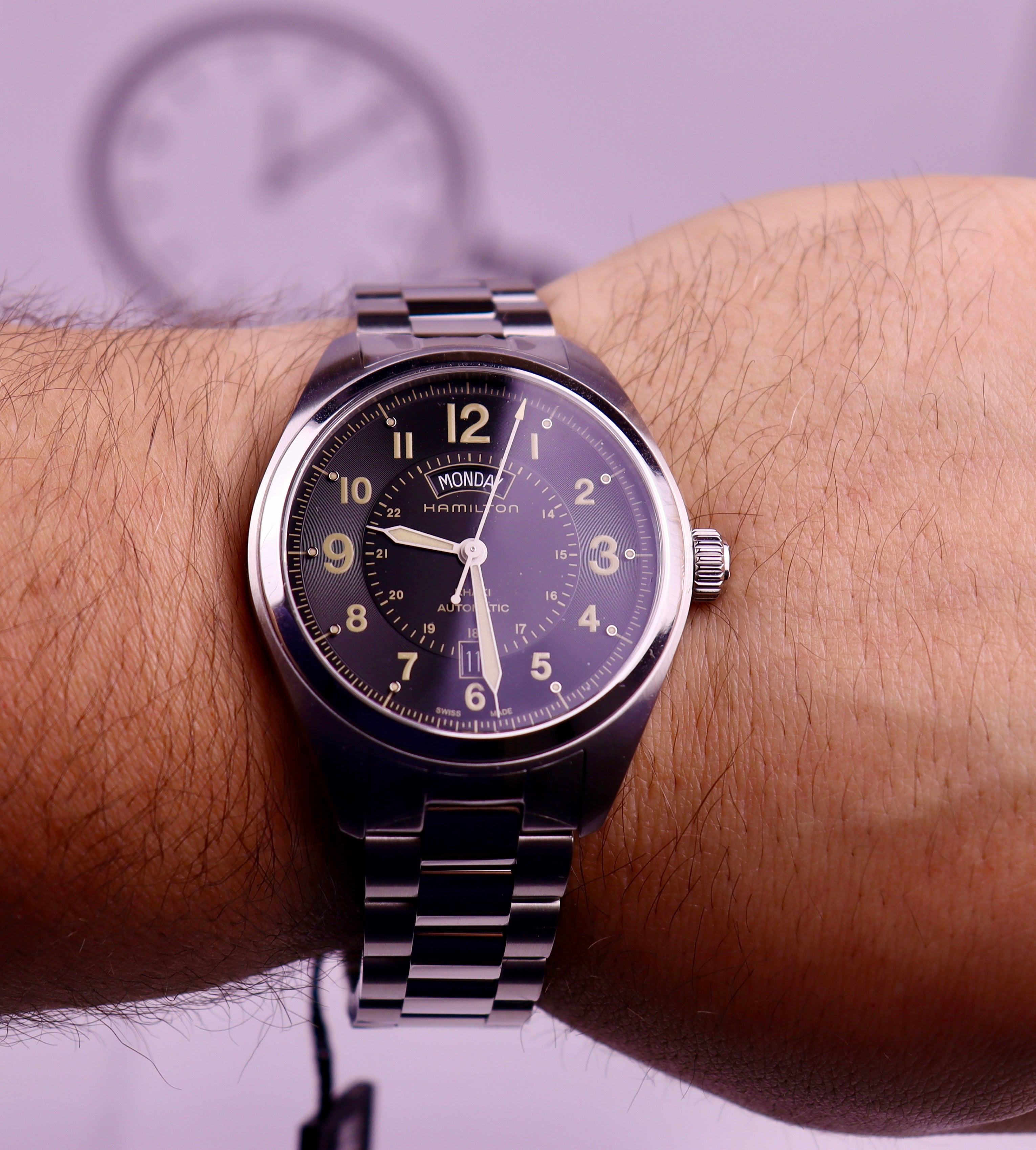 Case #462 — Hamilton Watch Company Khaki Day Date Ref. H70505933