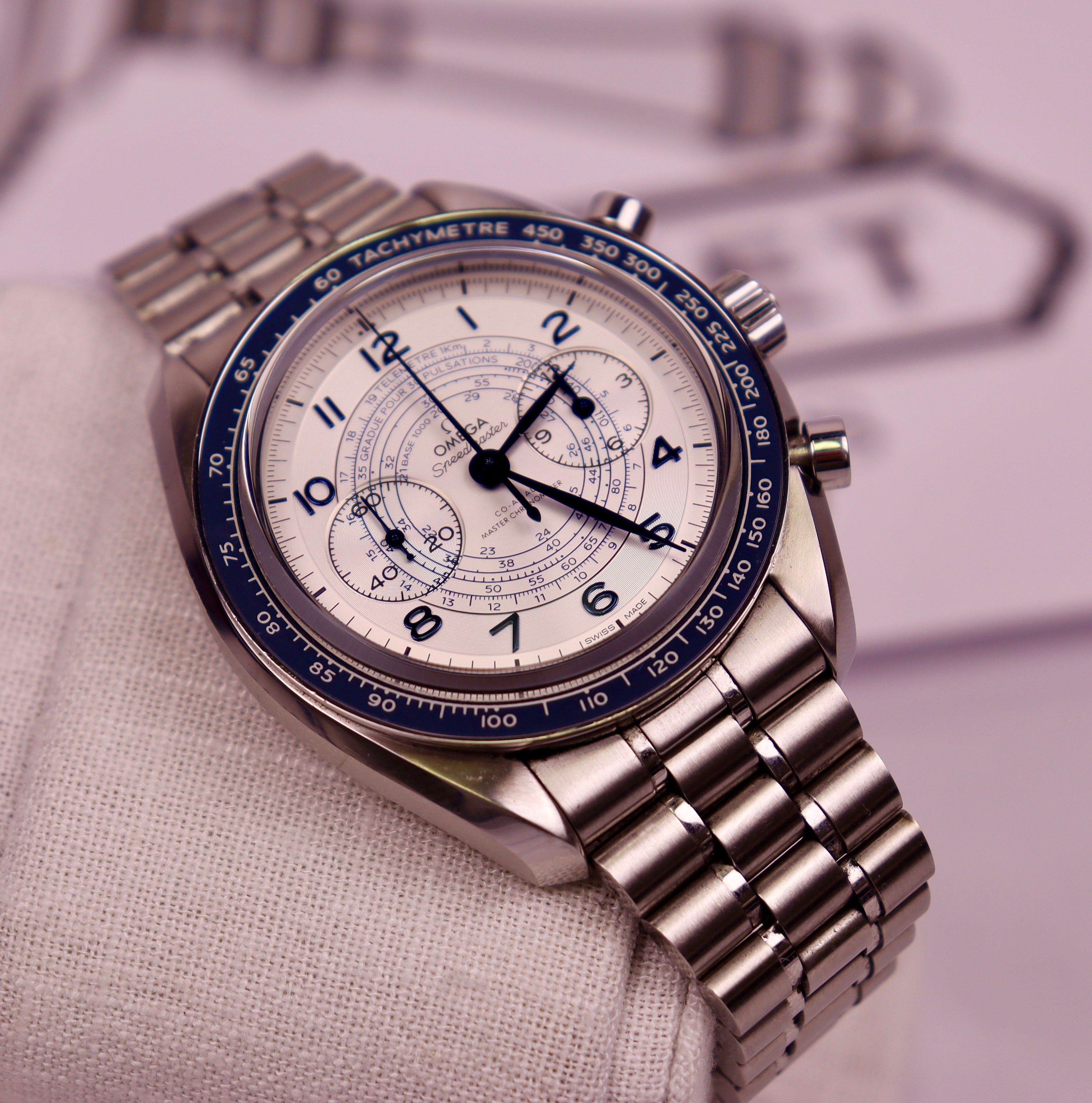CASE #179 — OMEGA SPEEDMASTER CHRONOSCOPE - Ref. 329.30.43.51.02.001