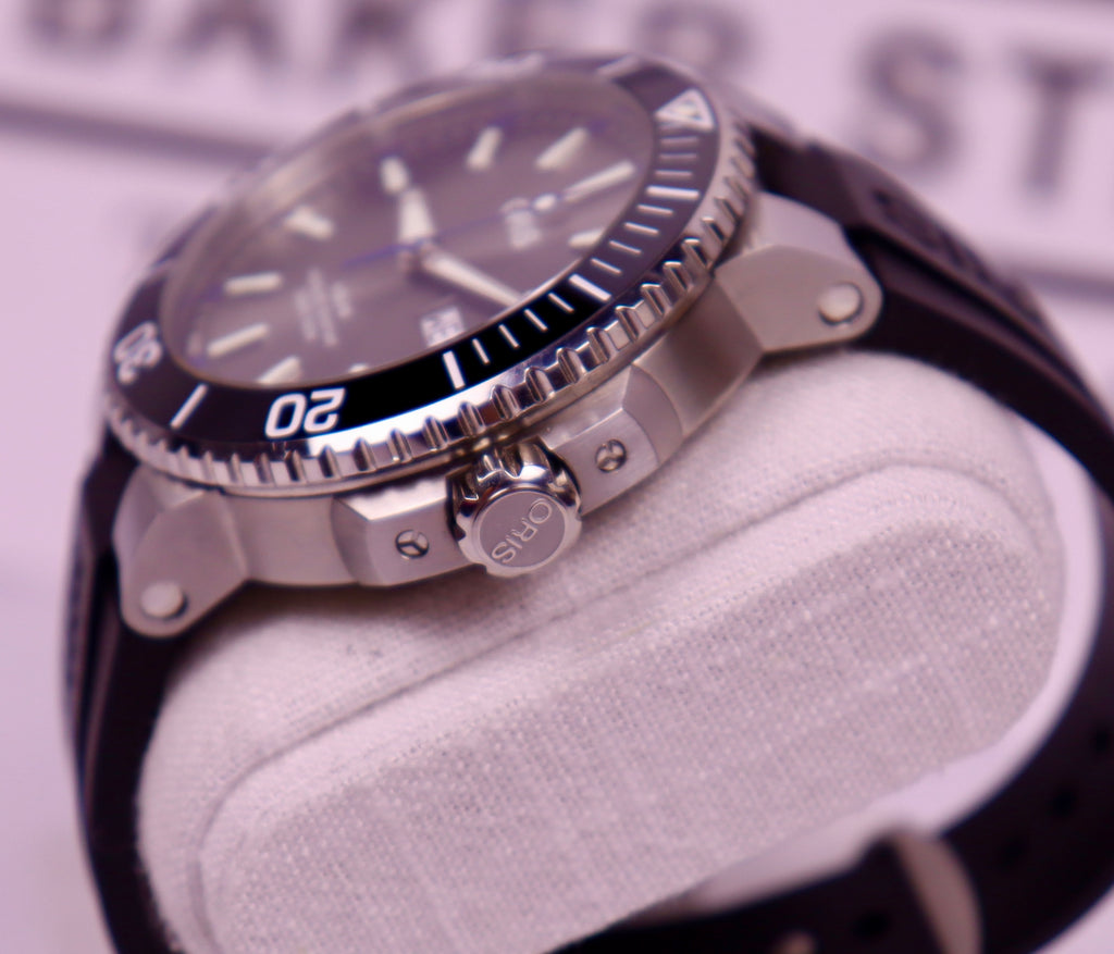 Case #343 — Oris Aquis Hammerhead Limited Edition Ref. 01 752 7733 4183-Set RS