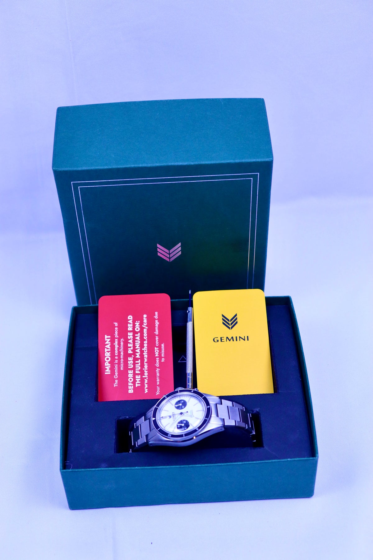 Case #650 — Lorier Gemini Panda Chrono