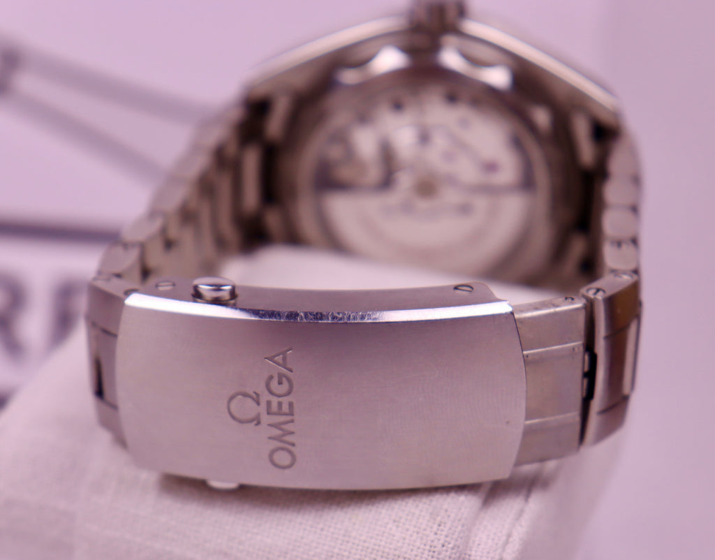 Case #334 — Omega Seamaster Planet Ocean 600M Ref. 215.30.44.21.03.001