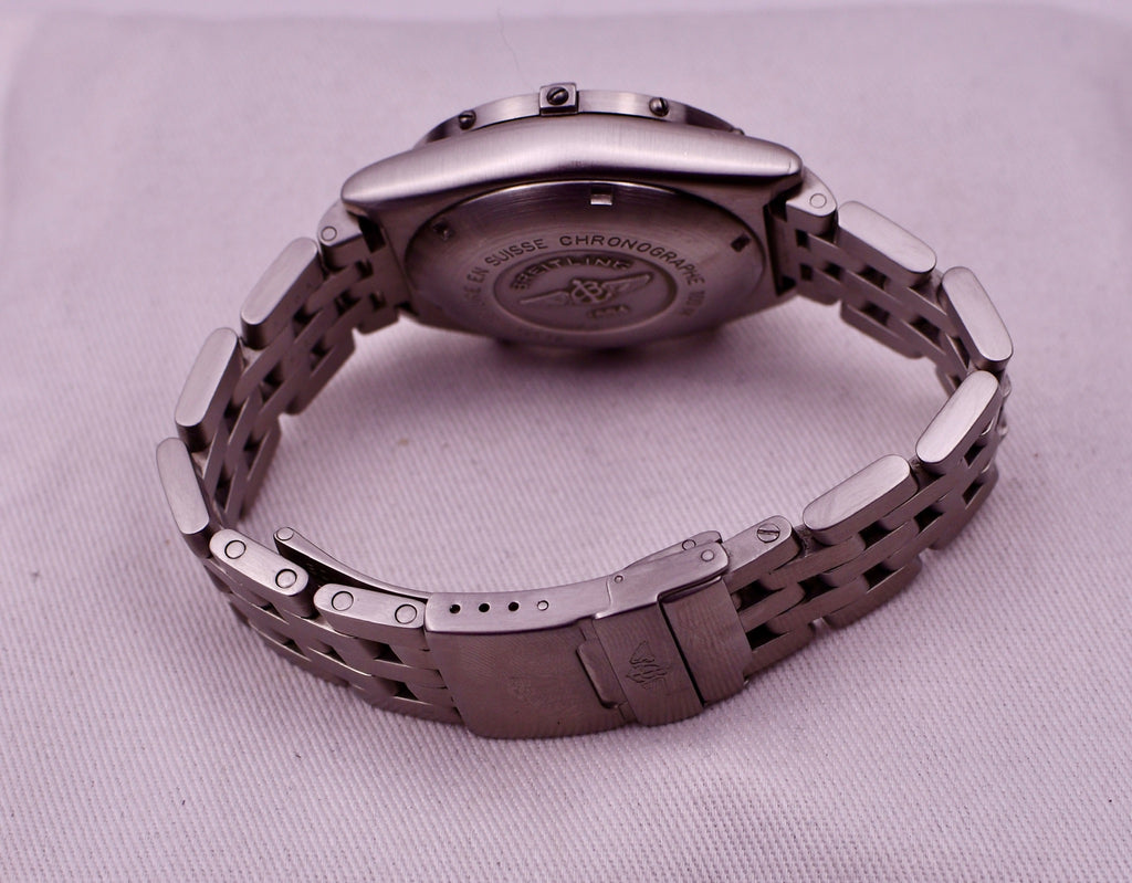 Case #647 — Breitling Chronomat Blackbird “Série Spéciale”