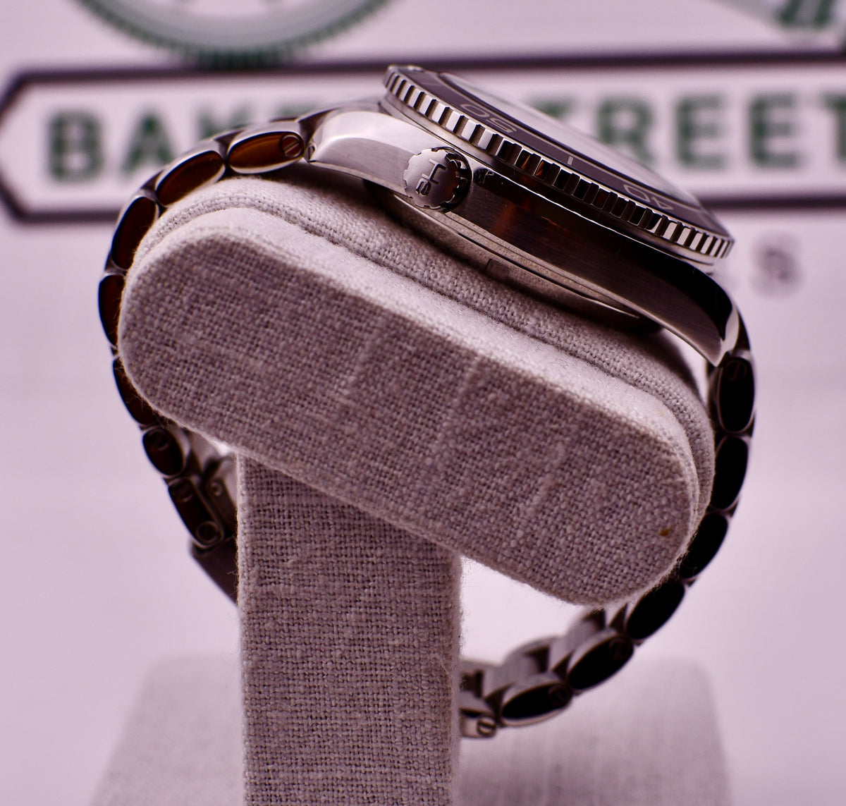 Case #629 — Omega Planet Ocean 42MM (Black) Ref. 232.30.42.21.01.001
