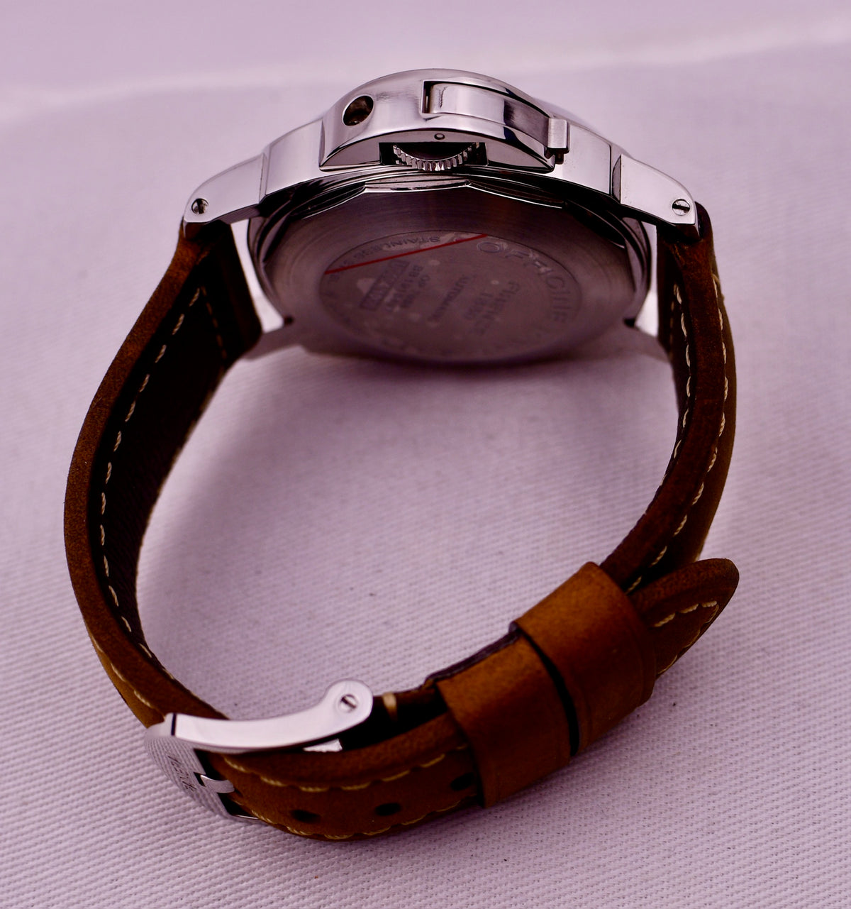 Case #635 — Panerai Luminor 1088 Ref. PAM01088
