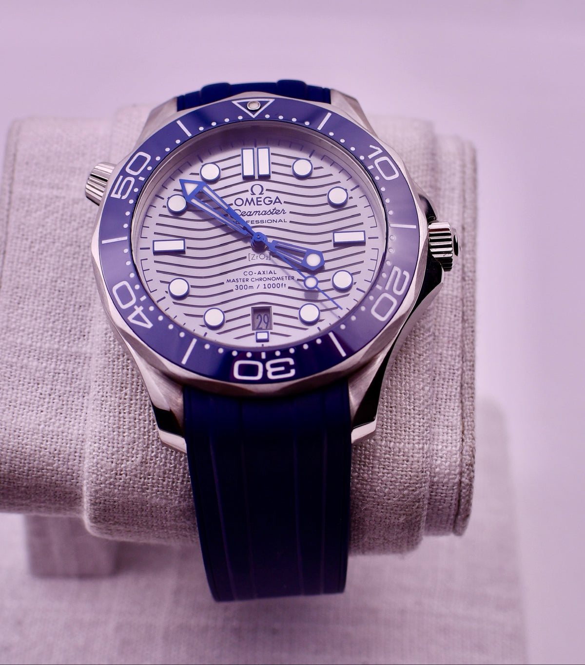 Case #627 — Omega Seamaster 300 Professional (Grey - Rubber) Ref. 210.32.42.20.06.001
