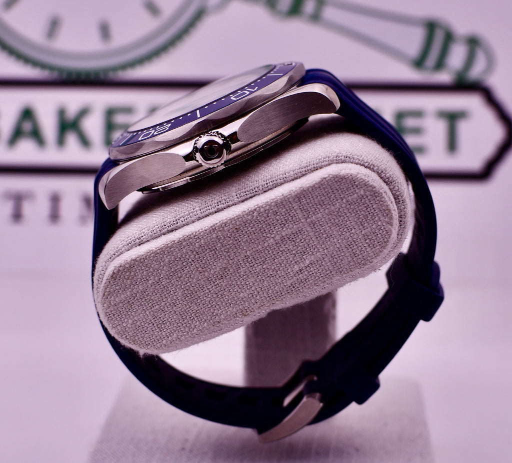 Case #627 — Omega Seamaster 300 Professional (Grey - Rubber) Ref. 210.32.42.20.06.001