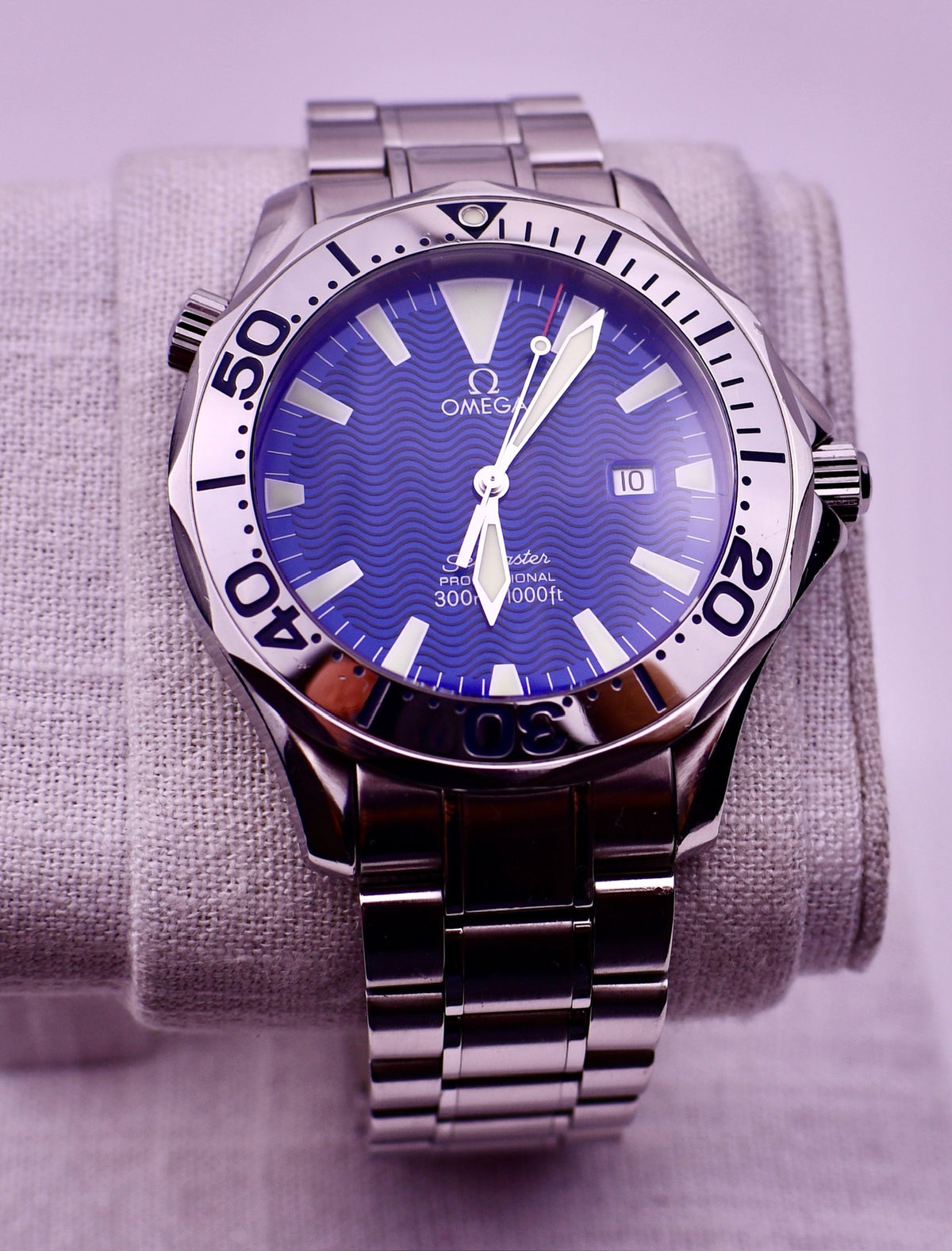 Case #638 — Omega Seamaster Electric Blue Quartz Ref. 2265.80.00