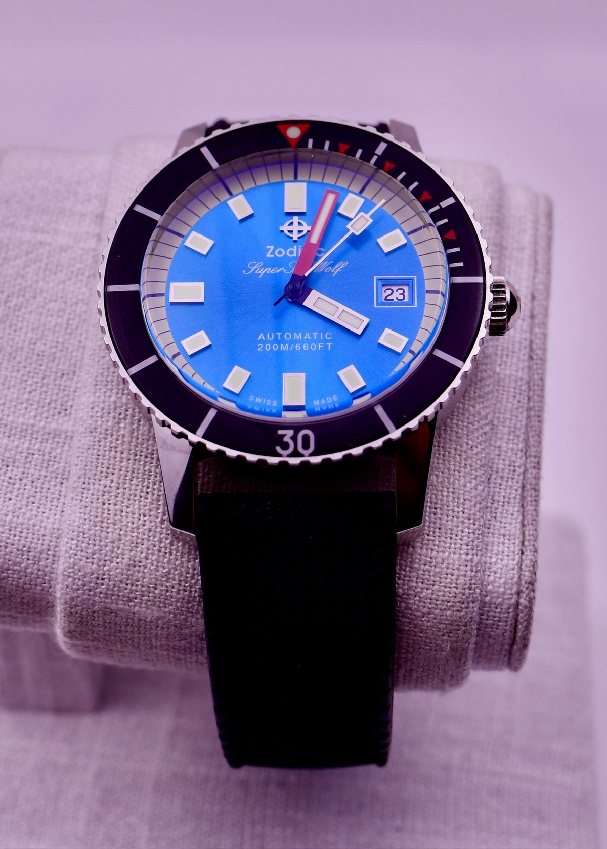 Case #640 — Zodiac Super Sea Wolf Compression Automatic Blue Dial Rubber Ref. ZO9275