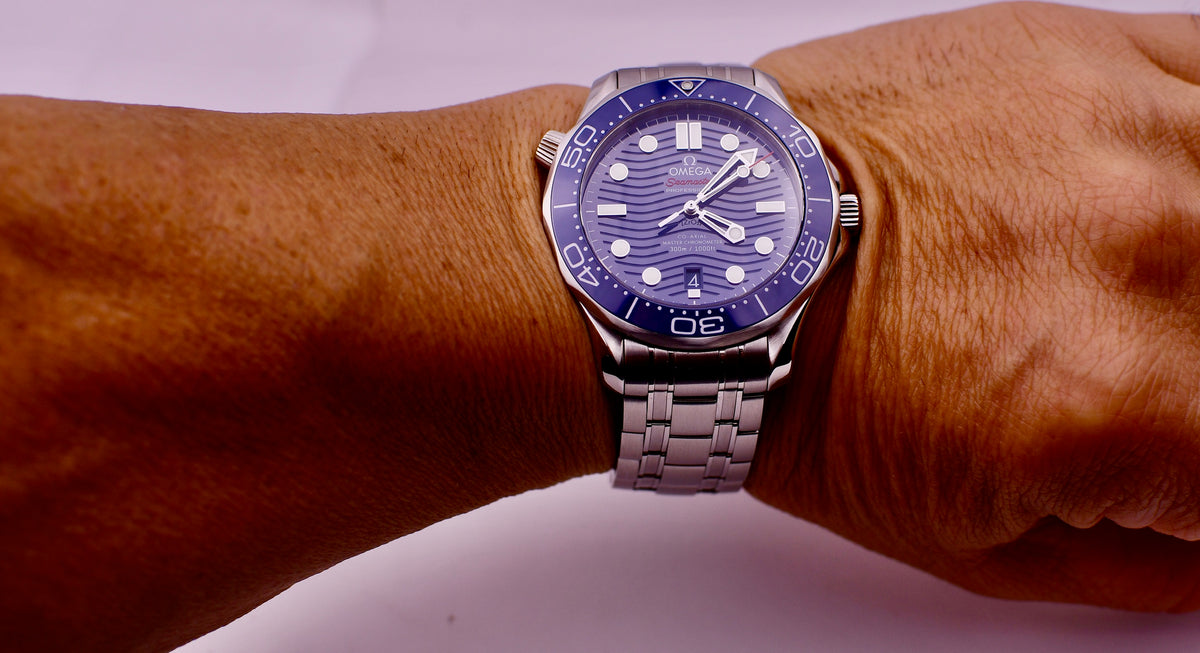 Case #662 — Omega Seamaster Professional 300 (Blue-Steel) Ref. 210.30.42.20.03.001