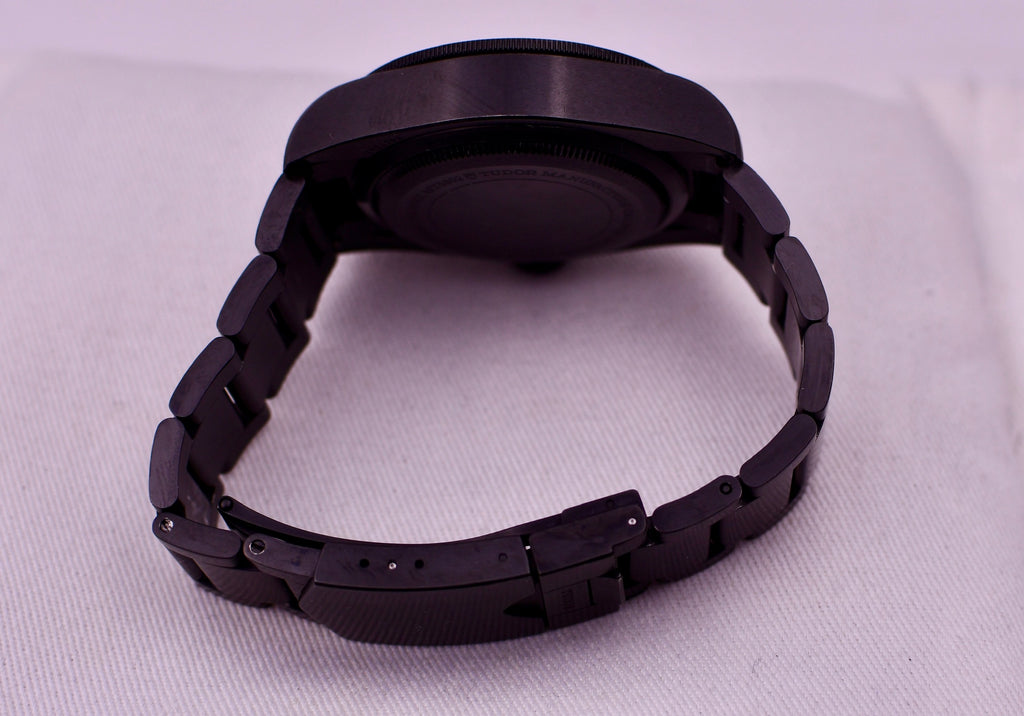 Case #663 — Tudor Black Bay Dark Ref. 79230DK