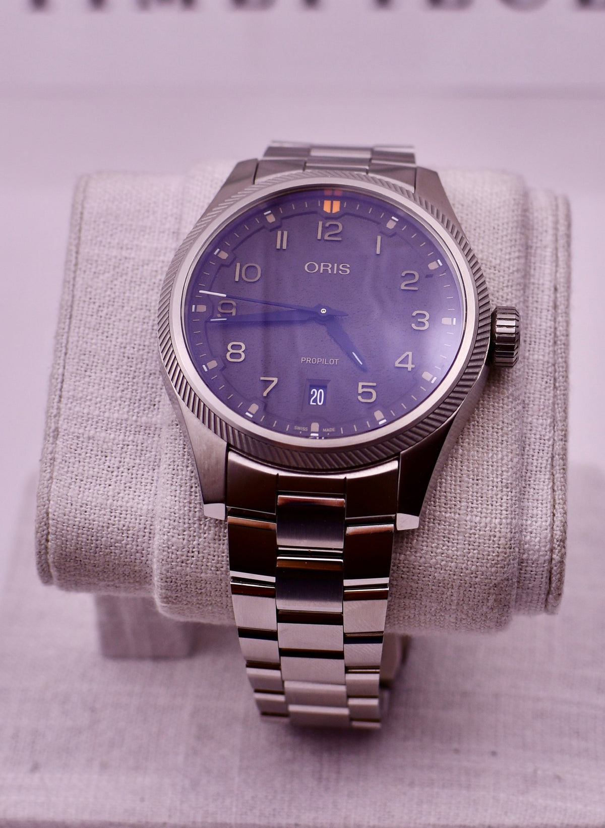 Case #661 — Oris ProPilot Date - Green Dial (41MM) Ref. 733 7805 4167-07 8 20 04LC