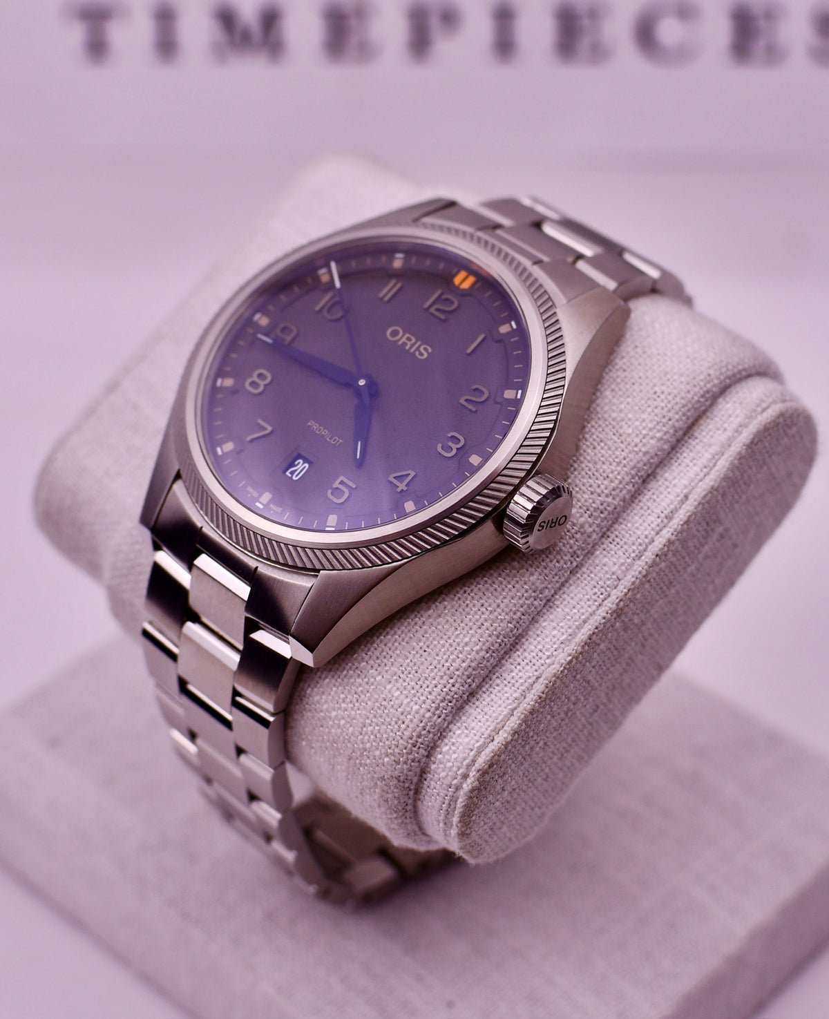 Case #661 — Oris ProPilot Date - Green Dial (41MM) Ref. 733 7805 4167-07 8 20 04LC