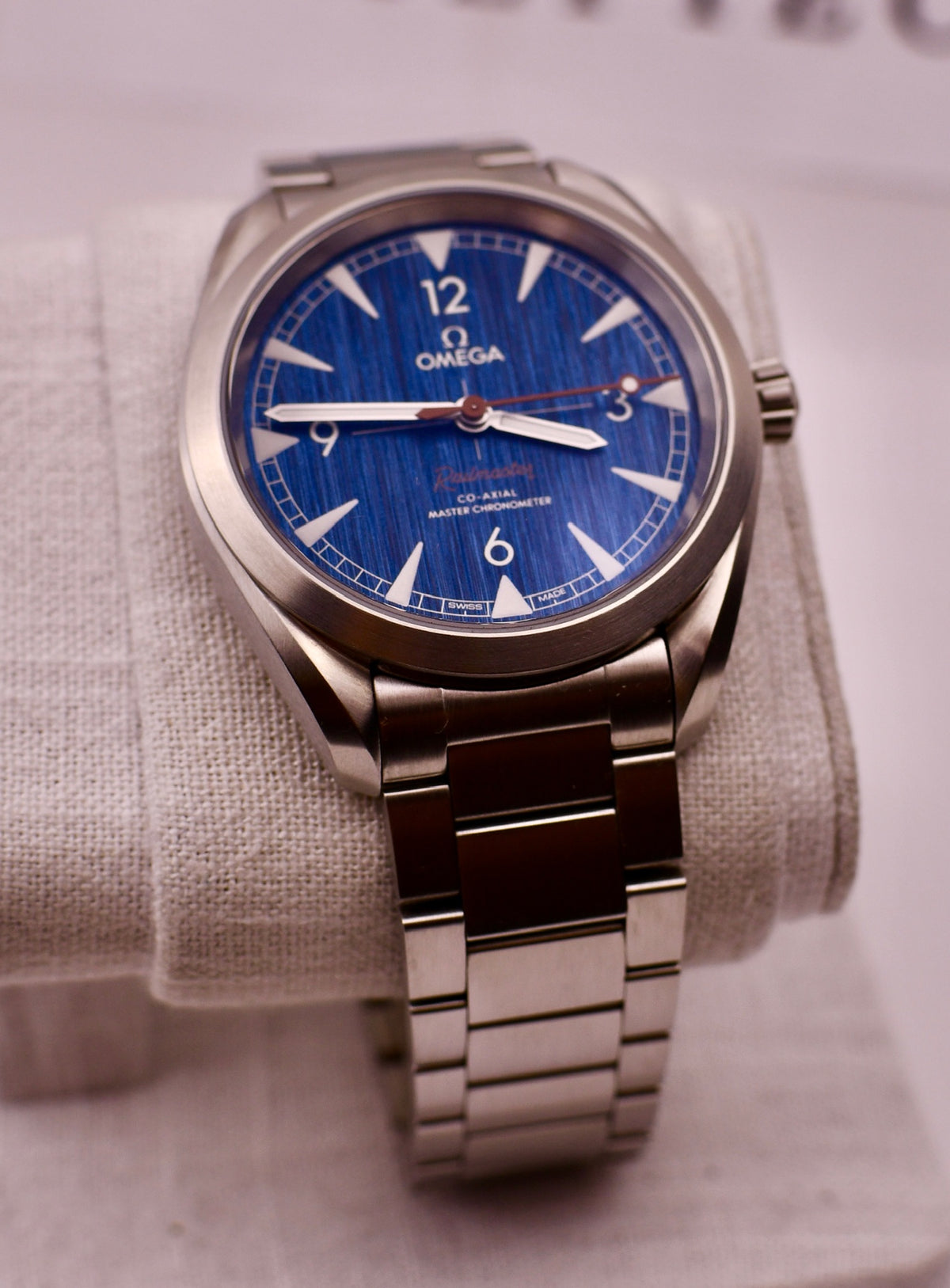 Case #624 — Omega Seamaster Railmaster “Blue Denim” Ref. 220.10.40.20.03.001