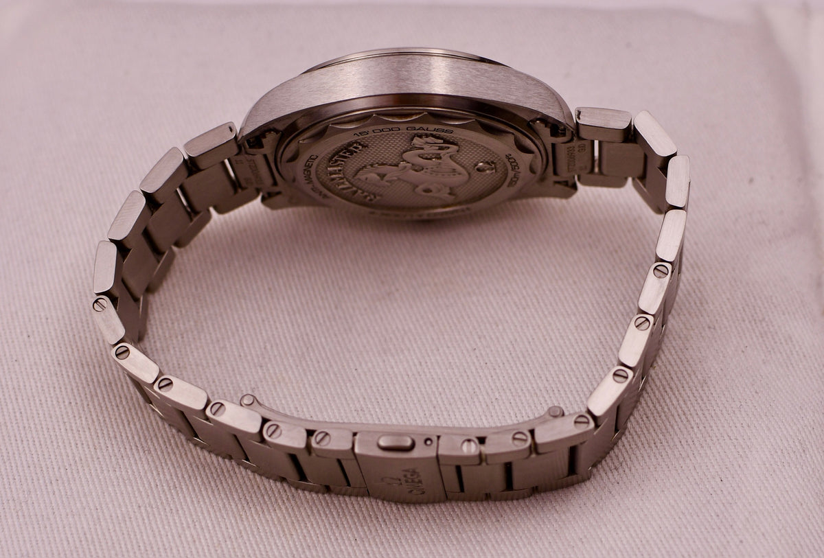 Case #624 — Omega Seamaster Railmaster “Blue Denim” Ref. 220.10.40.20.03.001