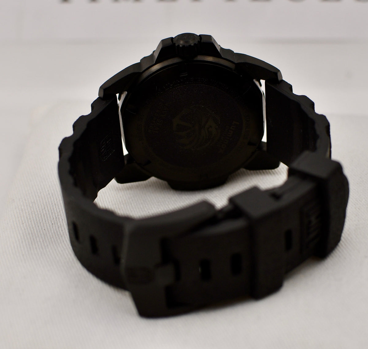 Case #682 — Luminox Navy SEAL Foundation 3250 Series Sand Dial Ref. XS.3251.CB.NSF