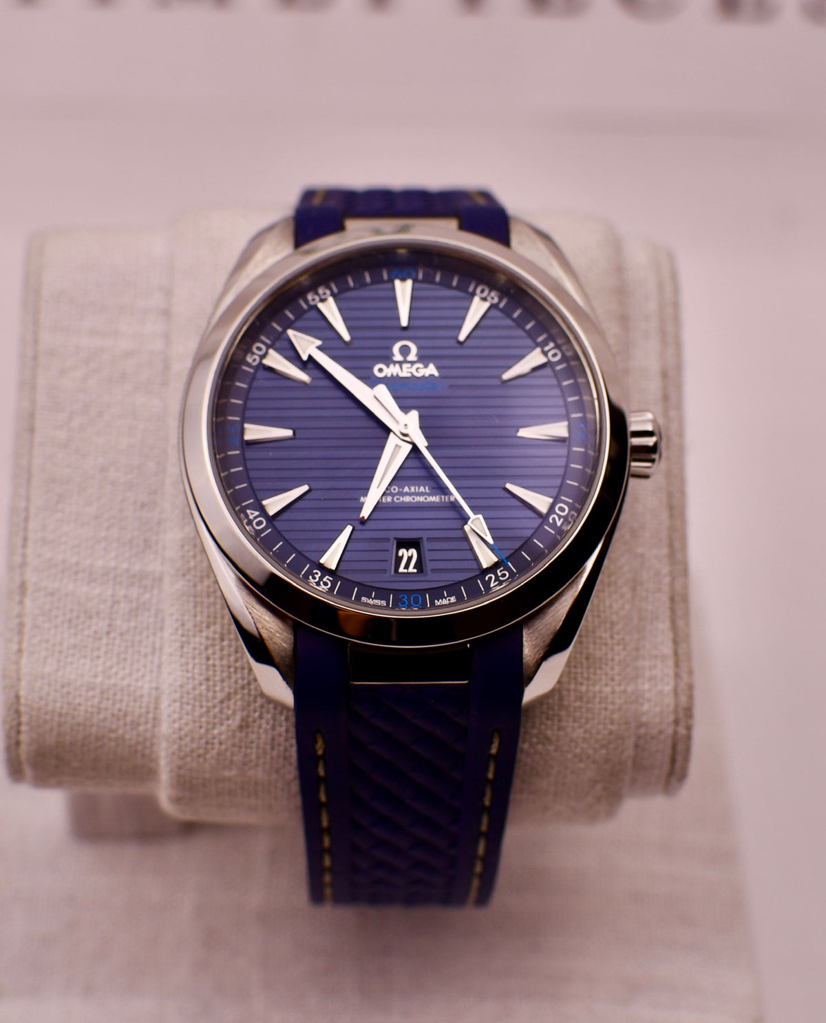 Case #688 — Omega Aqua Terra 41 Ref. 220.12.41.21.03.001