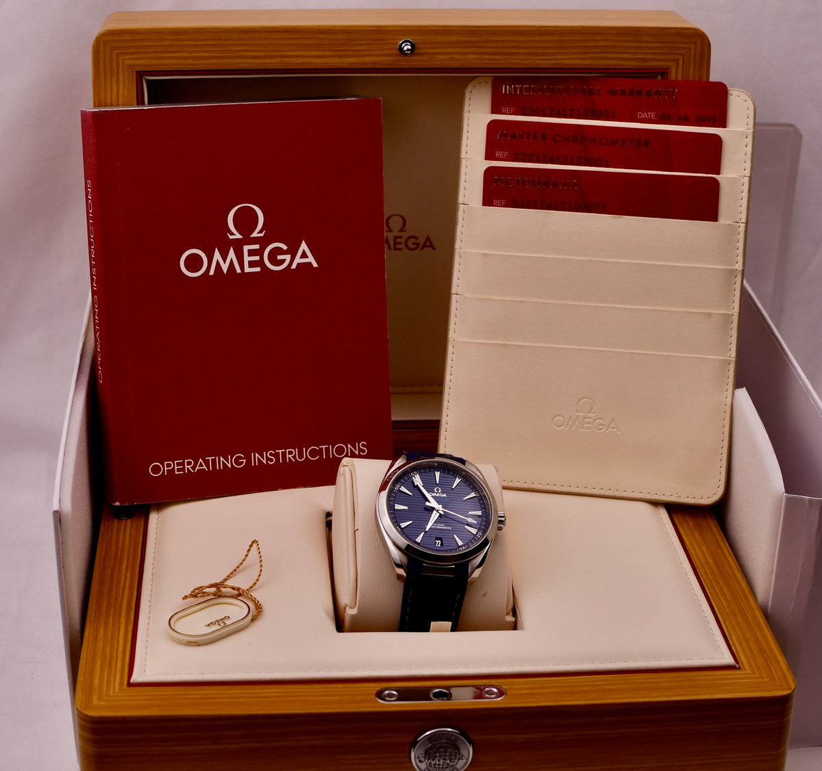 Case #688 — Omega Aqua Terra 41 Ref. 220.12.41.21.03.001