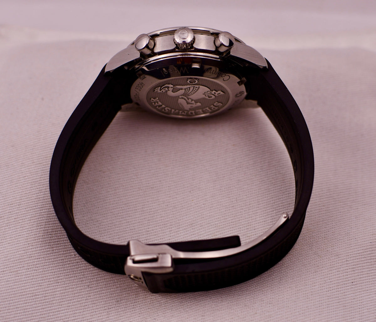 Case #711 — Omega Speedmaster Racing “Blue” Ref. 326.32.40.50.03.001