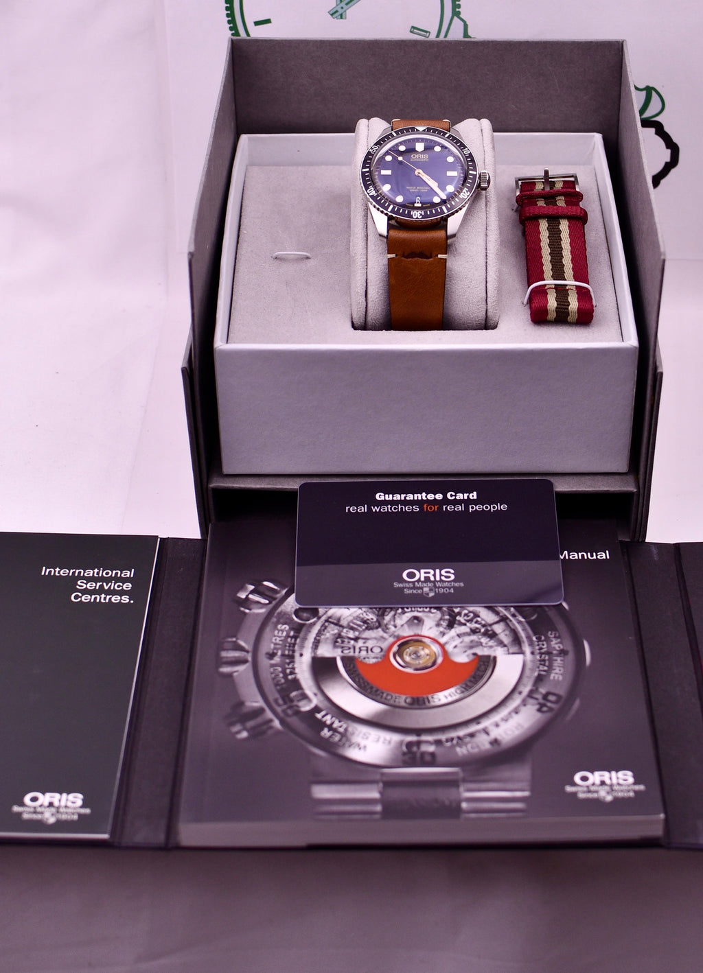 Case #719 — Oris Divers Sixty-Five Movember Edition Ref. 01 733 7707 4084-Set LS
