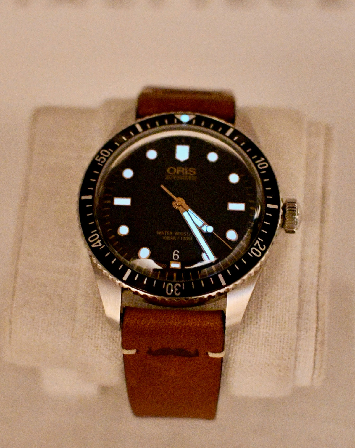 Case #719 — Oris Divers Sixty-Five Movember Edition Ref. 01 733 7707 4084-Set LS