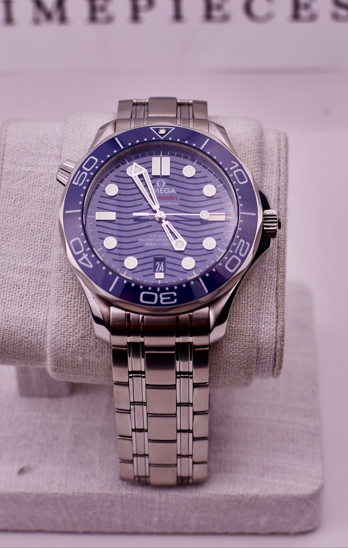 Case #723 — Omega Seamaster Diver 300M “Blue Wave” Ref. 210.30.42.20.03.001