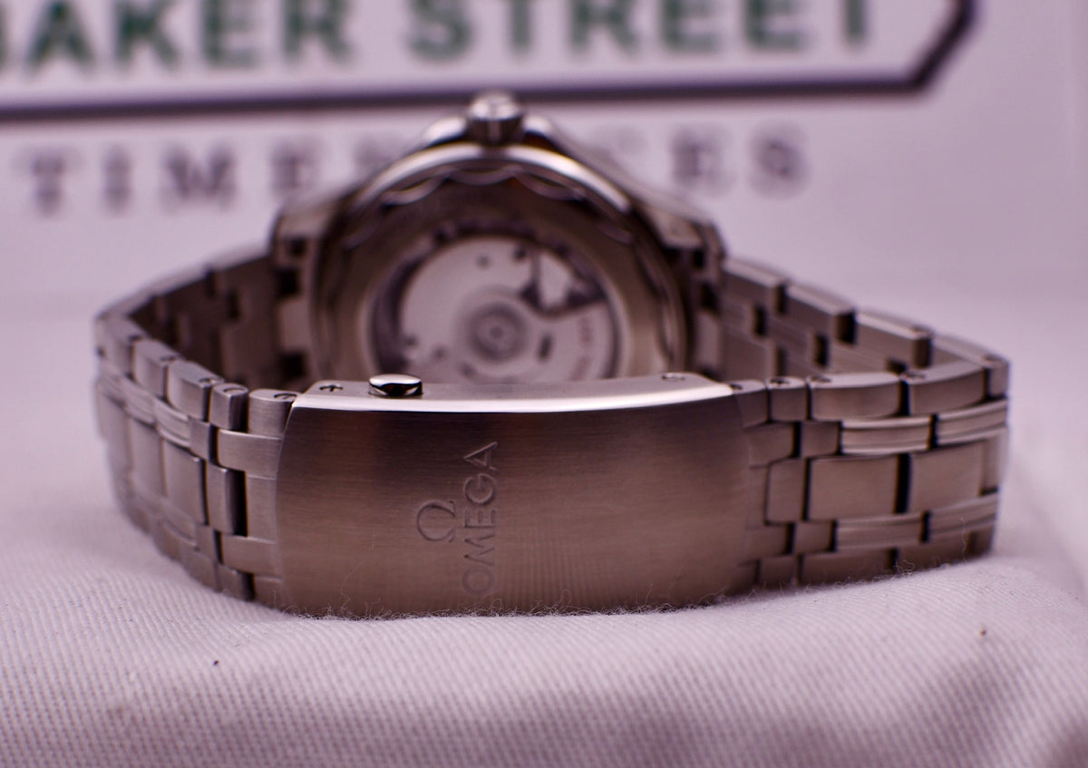 Case #723 — Omega Seamaster Diver 300M “Blue Wave” Ref. 210.30.42.20.03.001