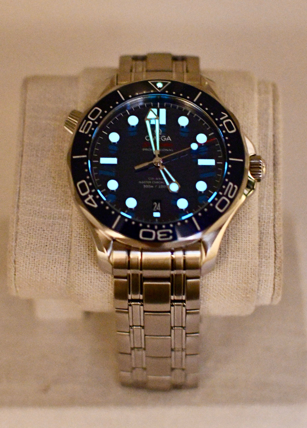 Case #723 — Omega Seamaster Diver 300M “Blue Wave” Ref. 210.30.42.20.03.001