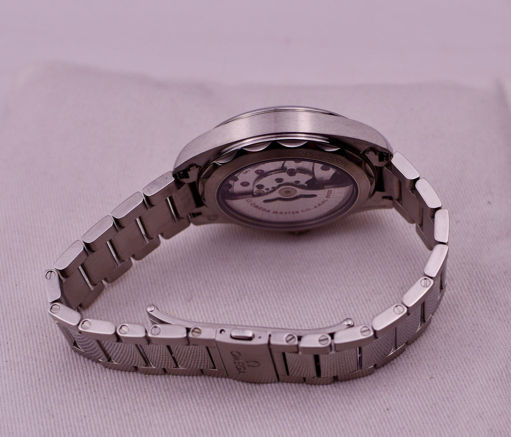Case #724 — Omega Seamaster Professional Aqua Terra 41.5 MM Ref. 220.10.41.21.03.002