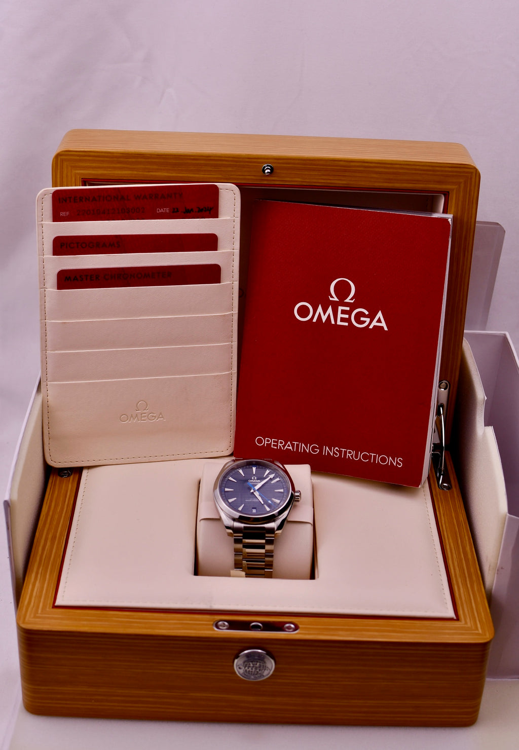 Case #724 — Omega Seamaster Professional Aqua Terra 41.5 MM Ref. 220.10.41.21.03.002