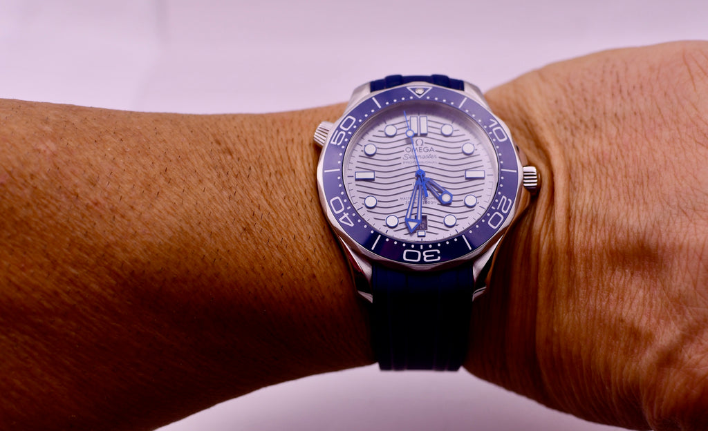 Case #730 — Omega Seamaster Diver 300M Ref. 210.32.42.20.06.001