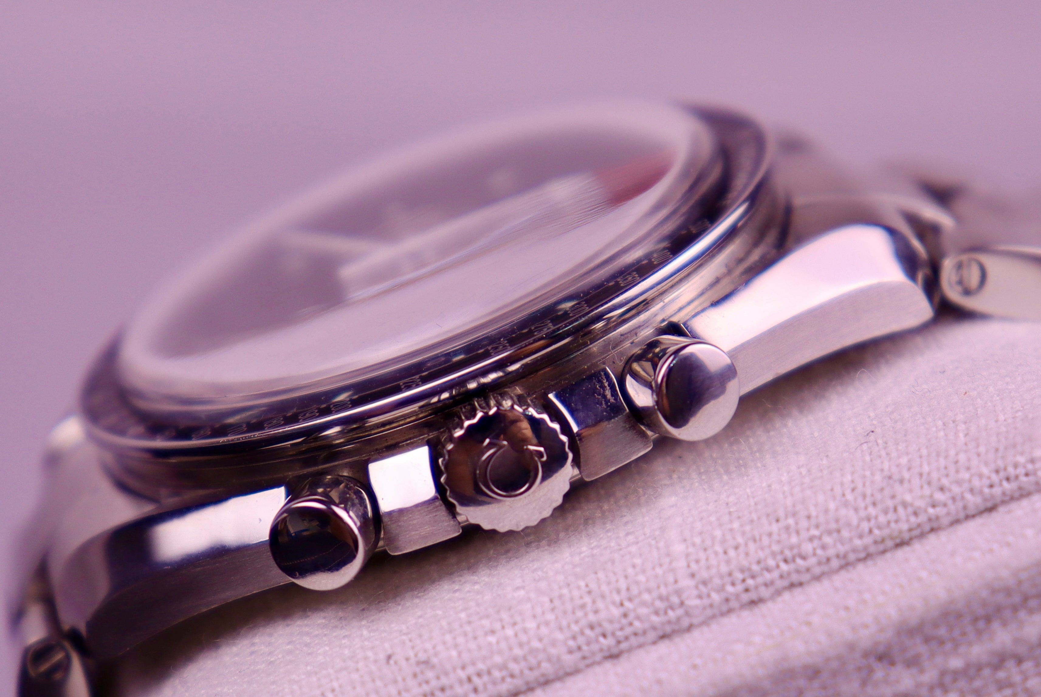 Case #558 — Omega Speedmaster Professional Apollo 11 Moonwatch Ref. 311.30.42.30.01.002