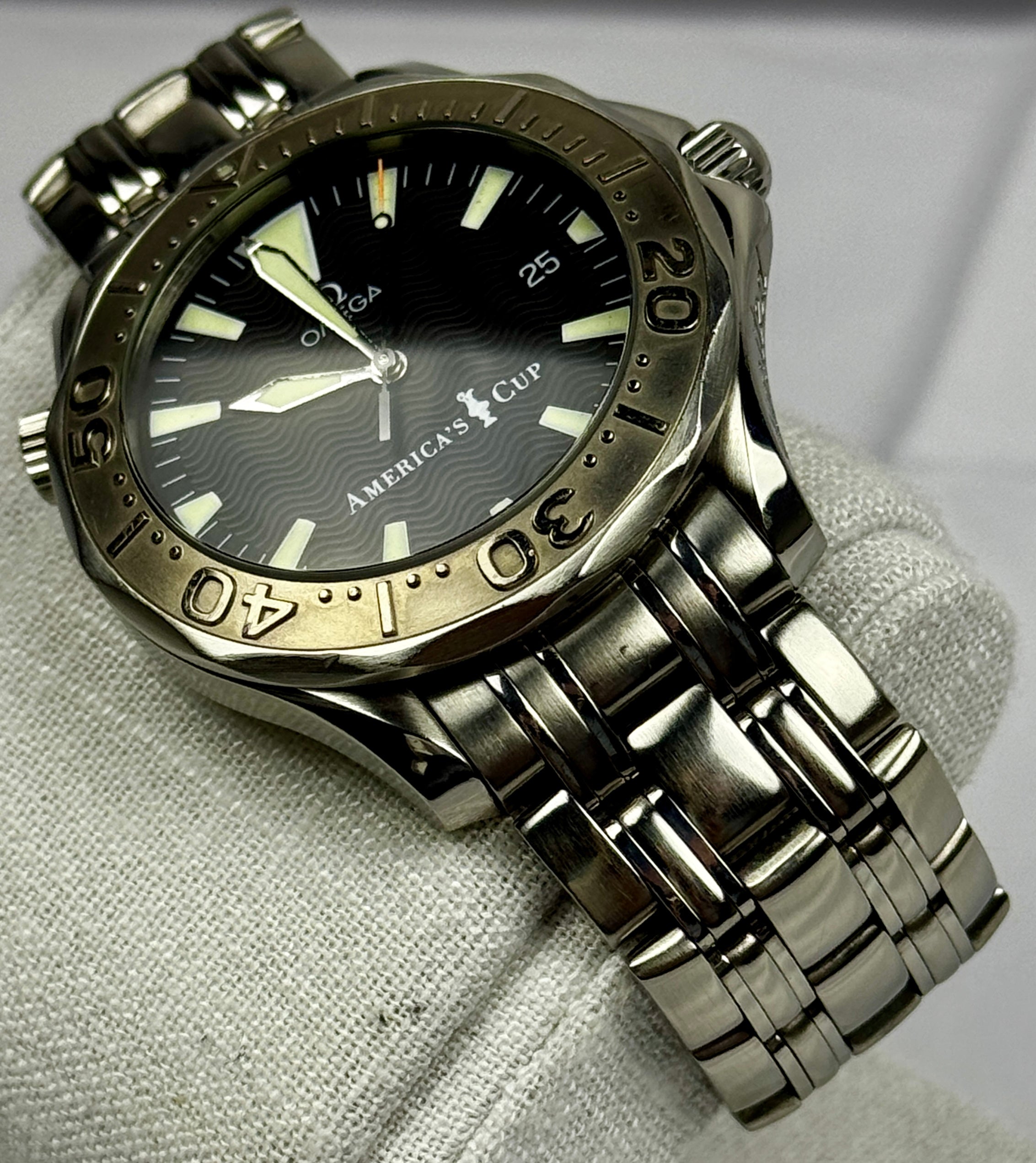 Case #60 - Omega Seamaster Professional 300M - Ref 2533.50