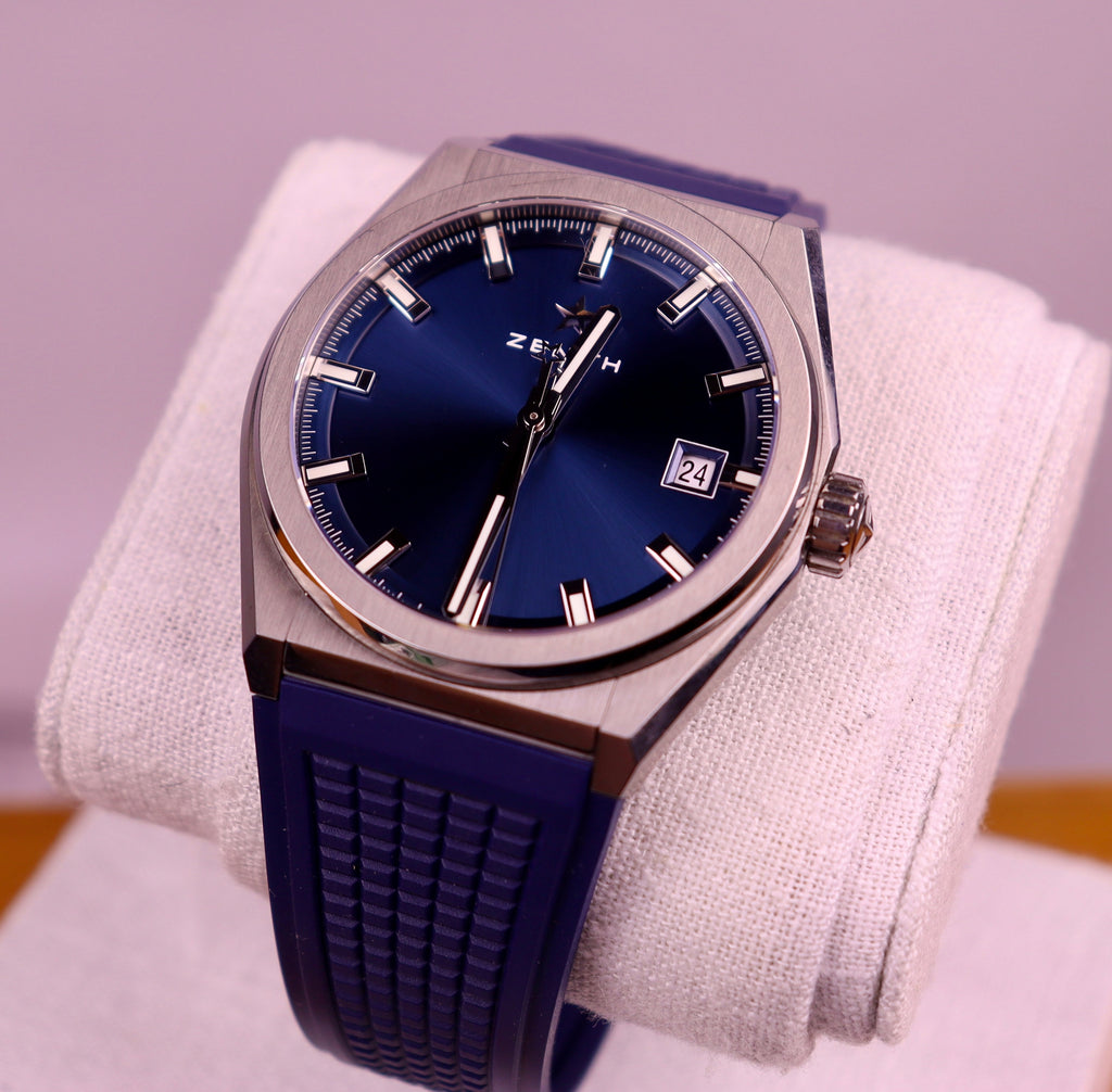Case #551 — Zenith Defy Classic Ref. 95.9000.670/51.R584