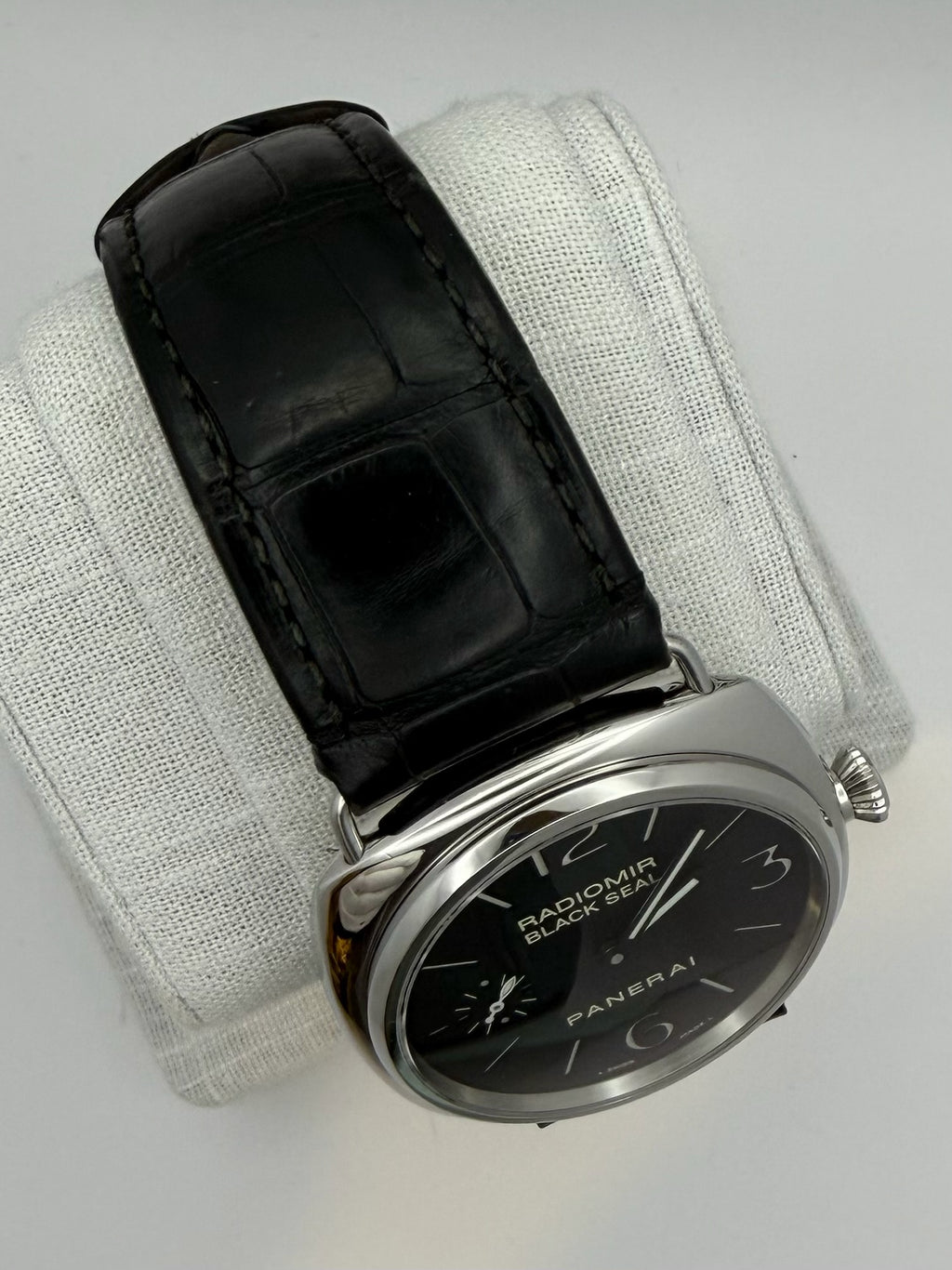 Case: #114 — Panerai Radiomir Black Seal PAM 00183