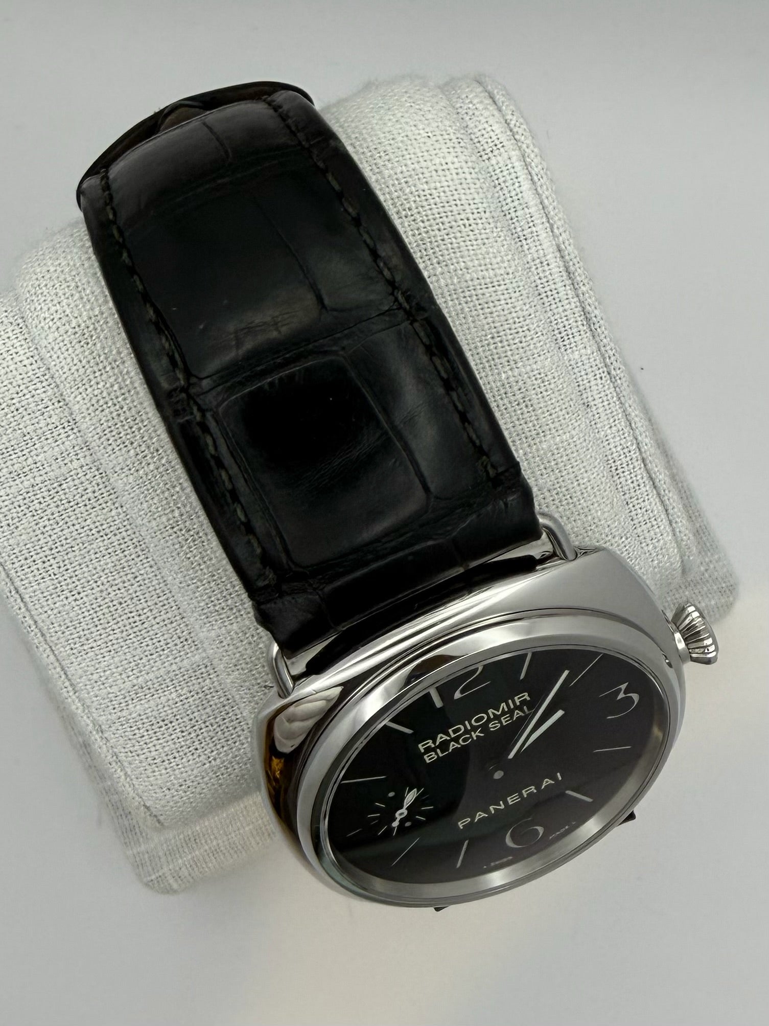 Case: #114 — Panerai Radiomir Black Seal PAM 00183