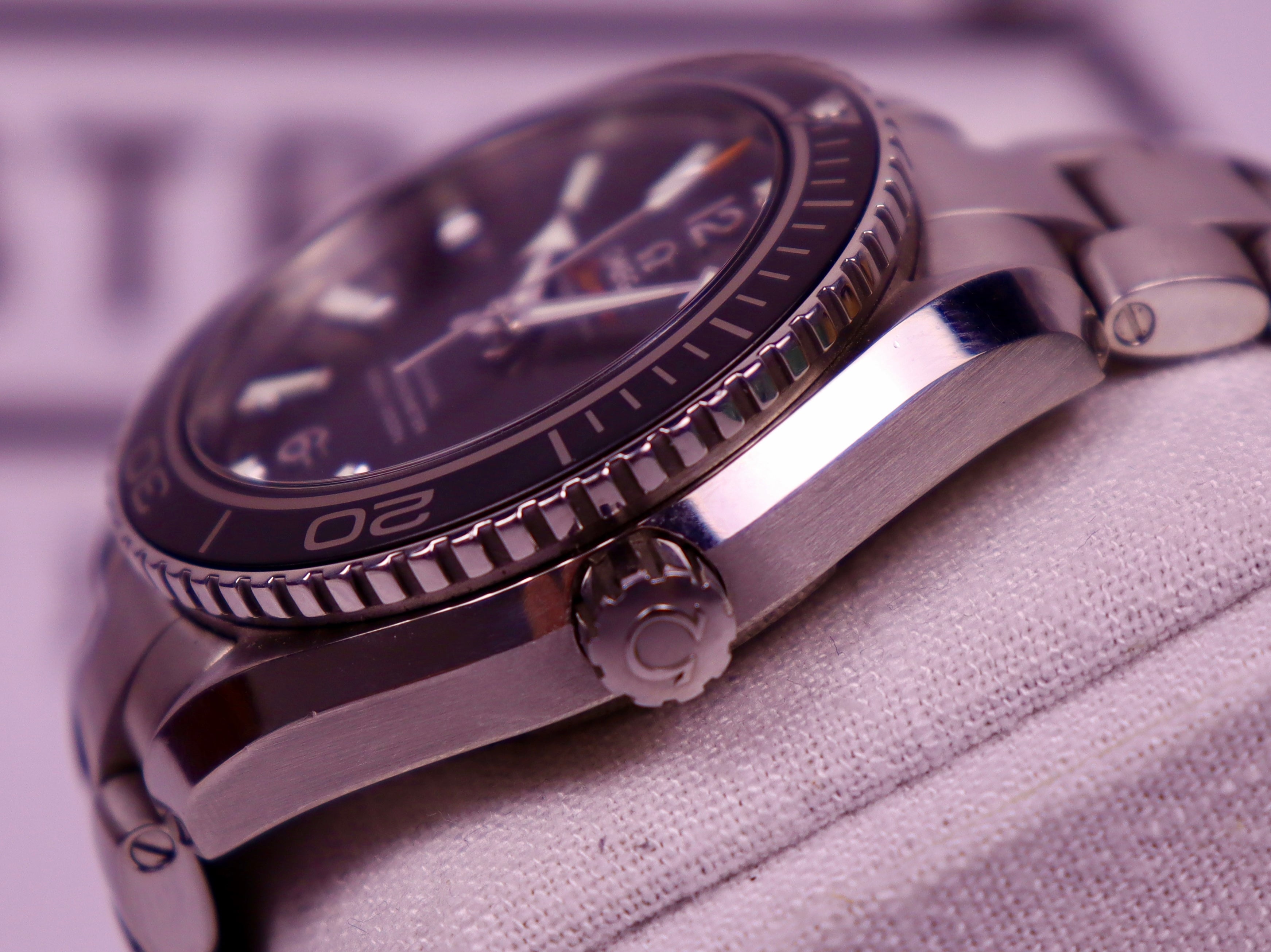 Case #477 — Omega Seamaster Planet Ocean Black Ref. 232.30.42.21.01.001
