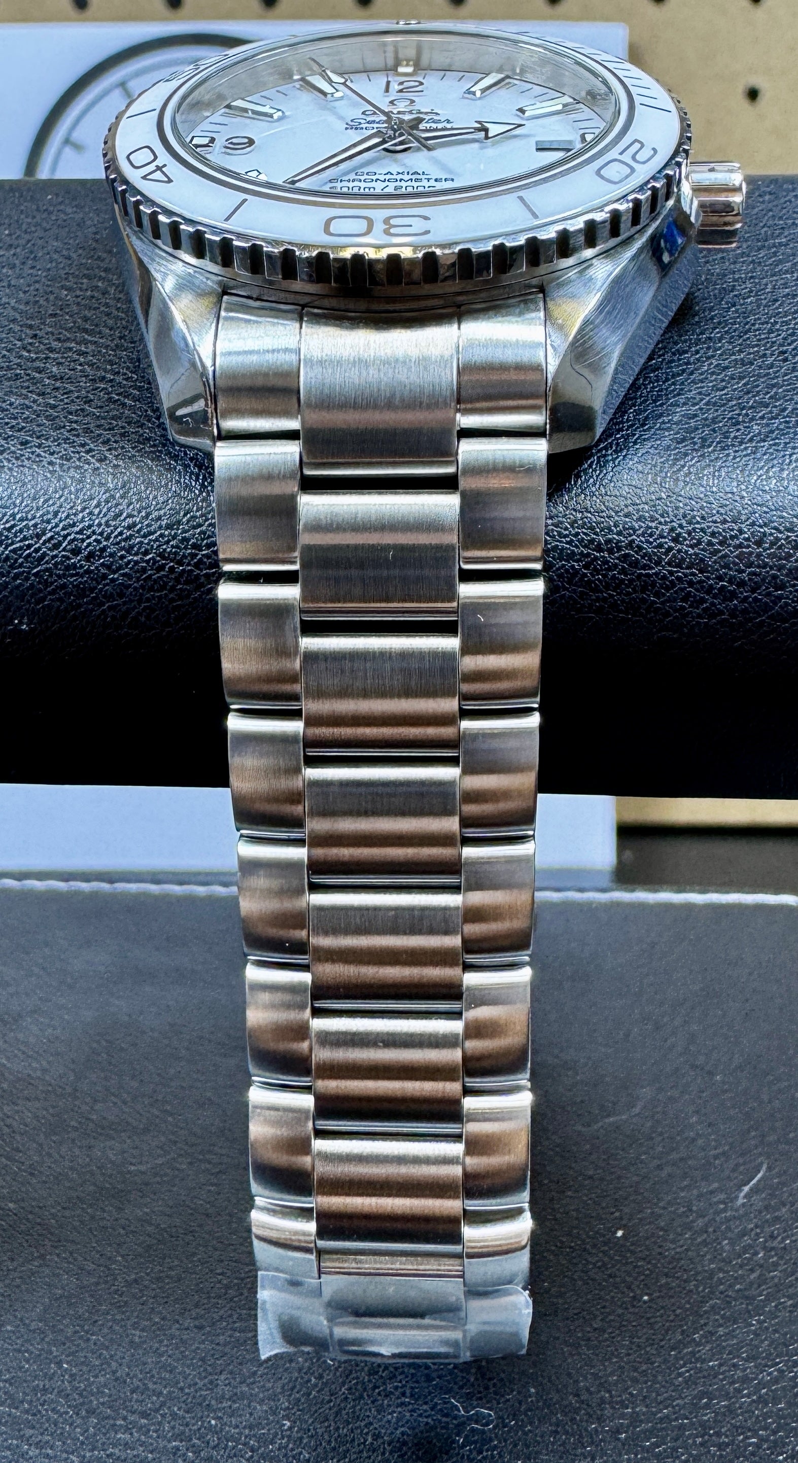 Omega Seamaster Planet Ocean 600M - Ref. 232.30.42.21.04.001