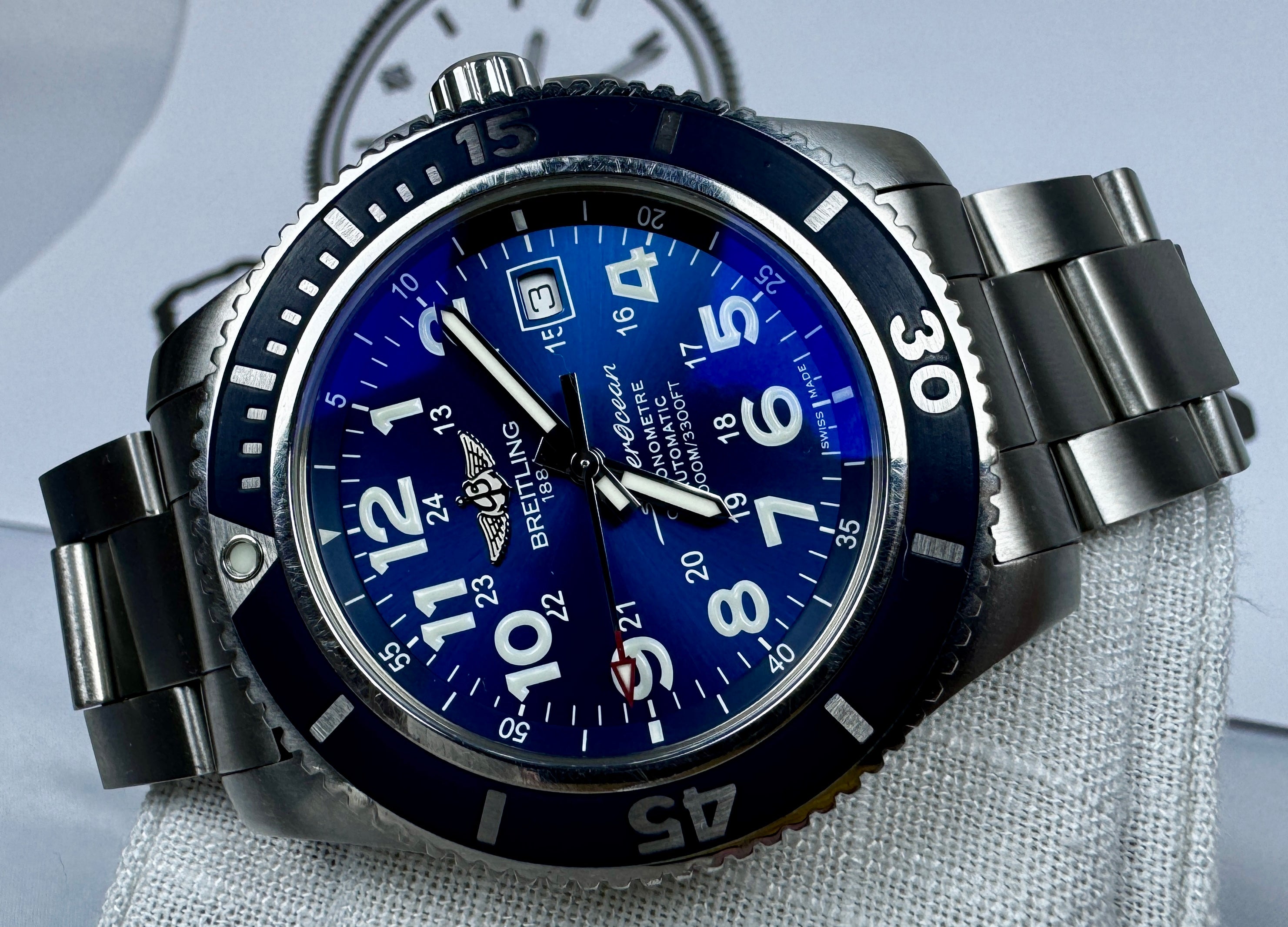 Case #0053 - Pre-Owned Breitling - Superocean II - A17392