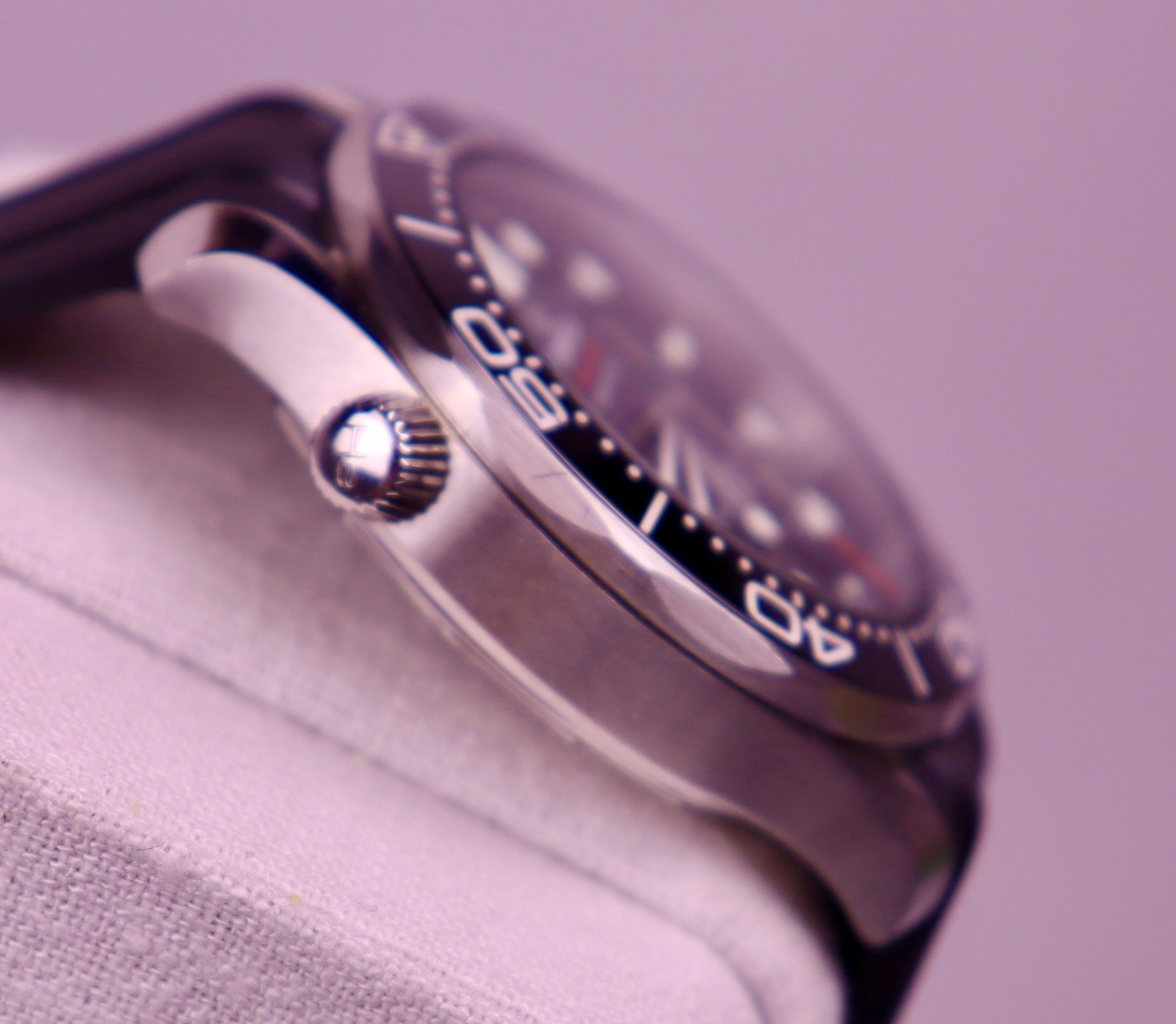 Case #553 — Omega Seamaster Professional 300 Rubber (Black) Ref. 210.32.42.20.01.001