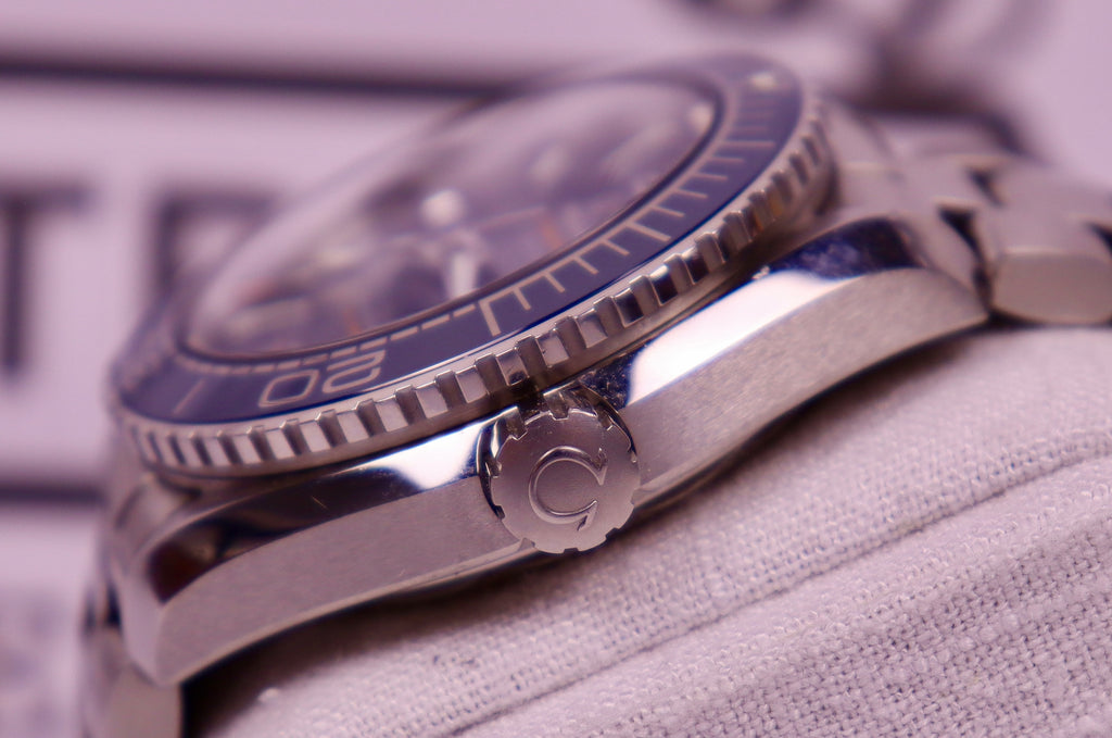 Case #334 — Omega Seamaster Planet Ocean 600M Ref. 215.30.44.21.03.001