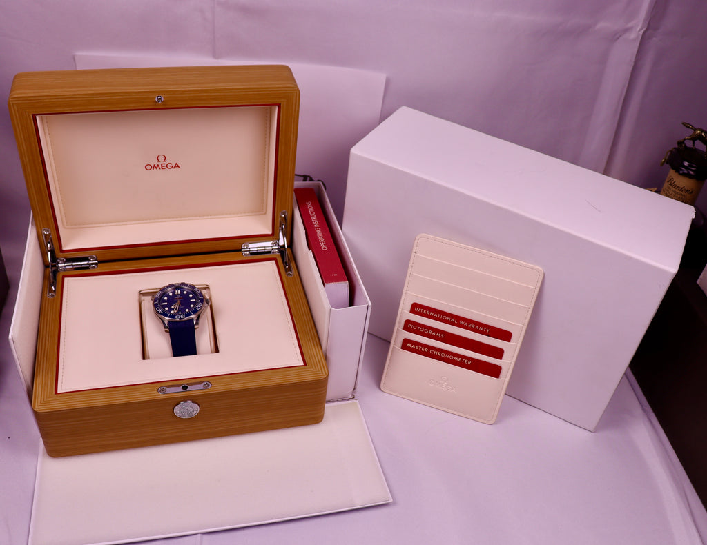 Case #344 — Omega Seamaster Professional 300M Blue Ref. 210.32.42.20.03.001