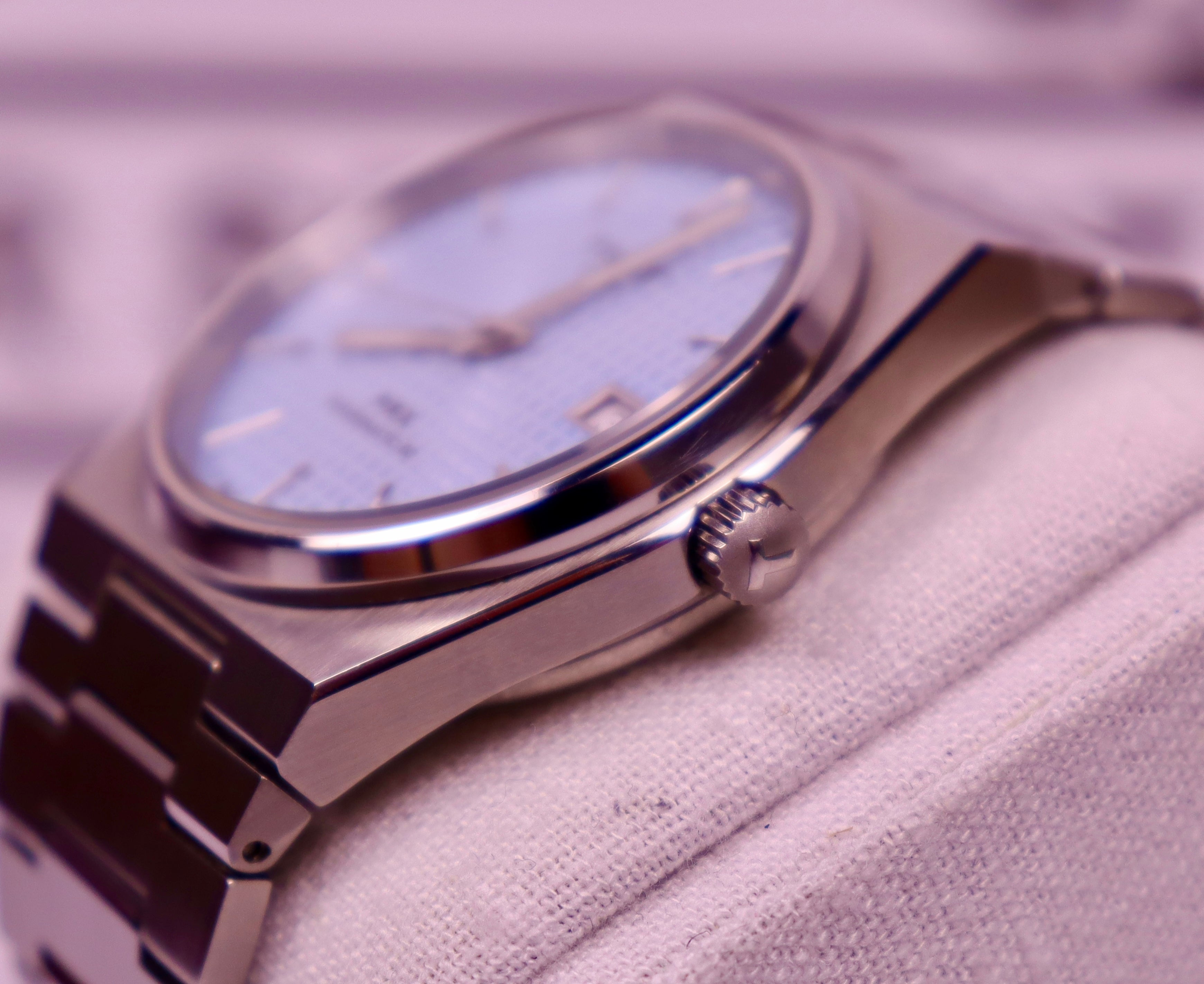 Case #495 — Tissot PRX Auto - Ice Blue Ref. T137407A