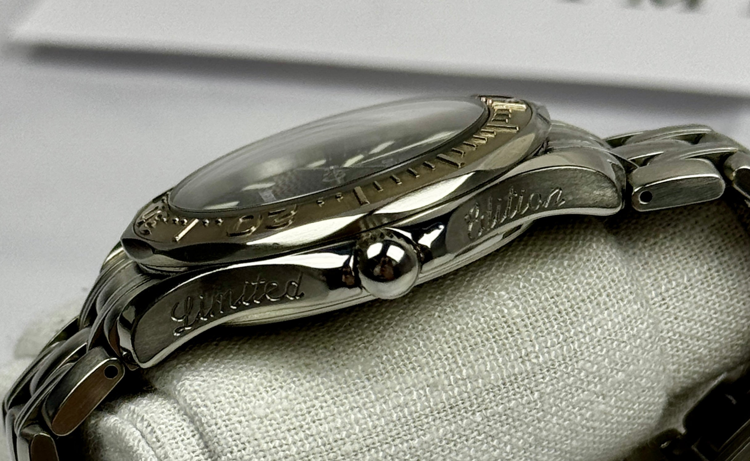 Case #60 - Omega Seamaster Professional 300M - Ref 2533.50