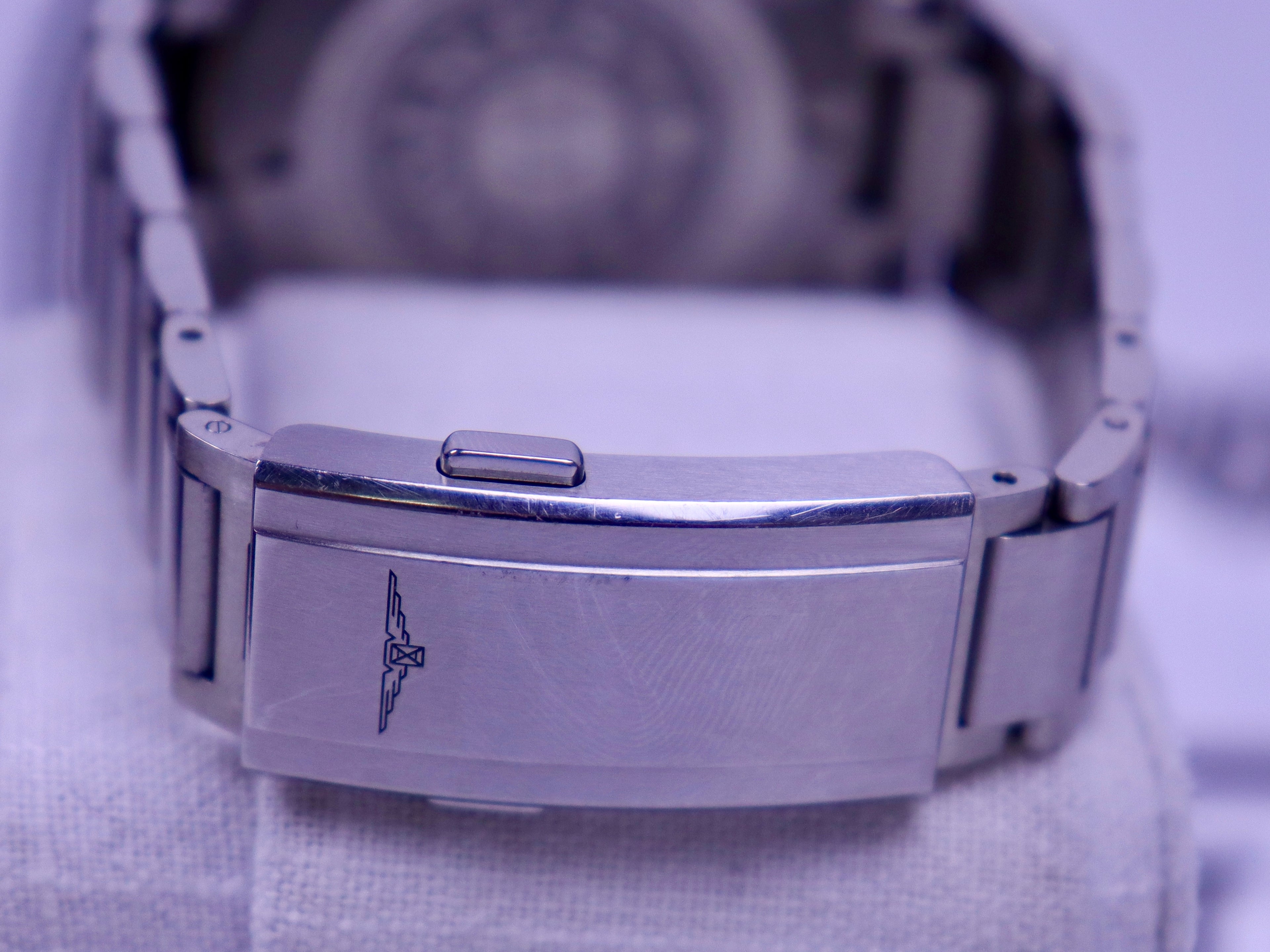 Case #529 — Longines Hydroconquest 42 MM (Blue) Ref. L3.788.4.96.6