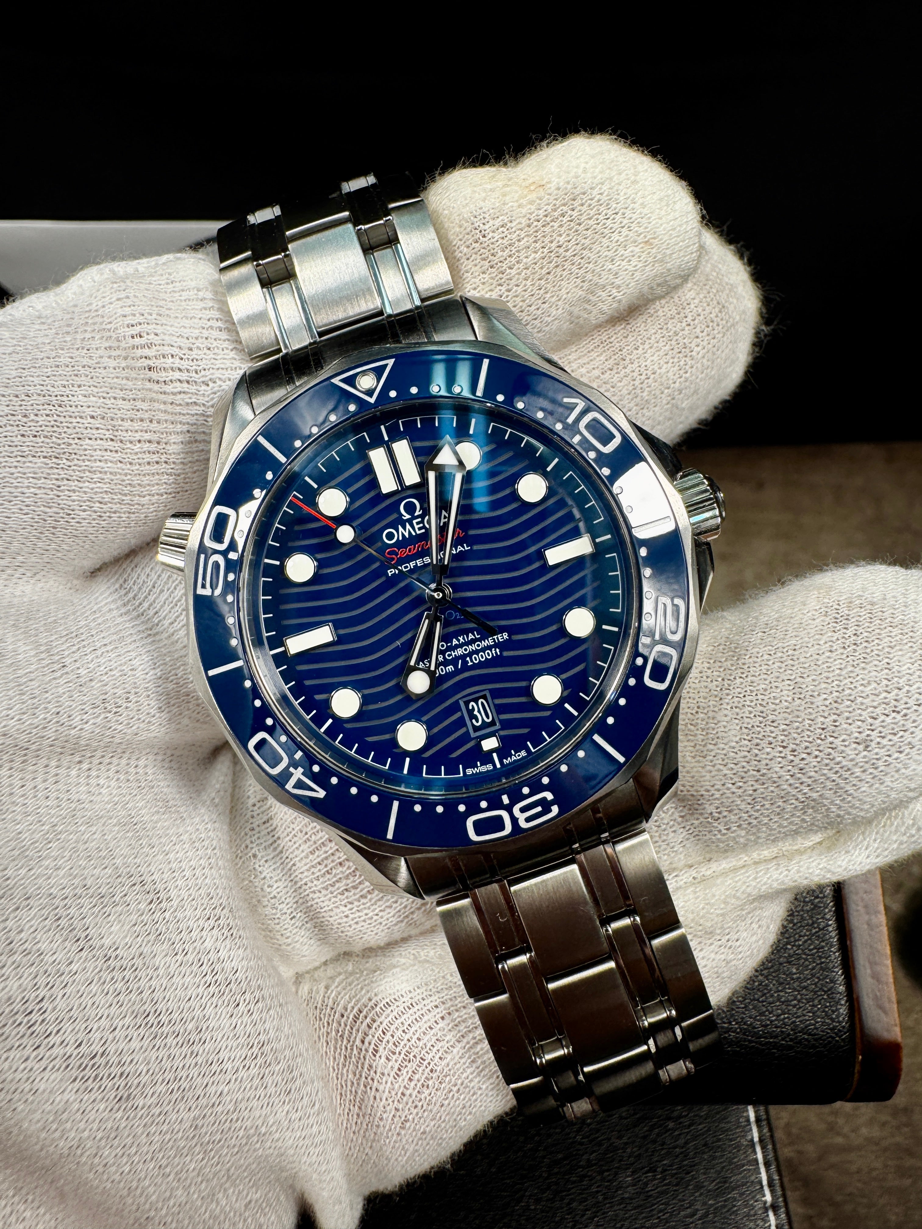 Omega Seamaster Professional Diver 300M - Ref. 210.30.42.20.03.001