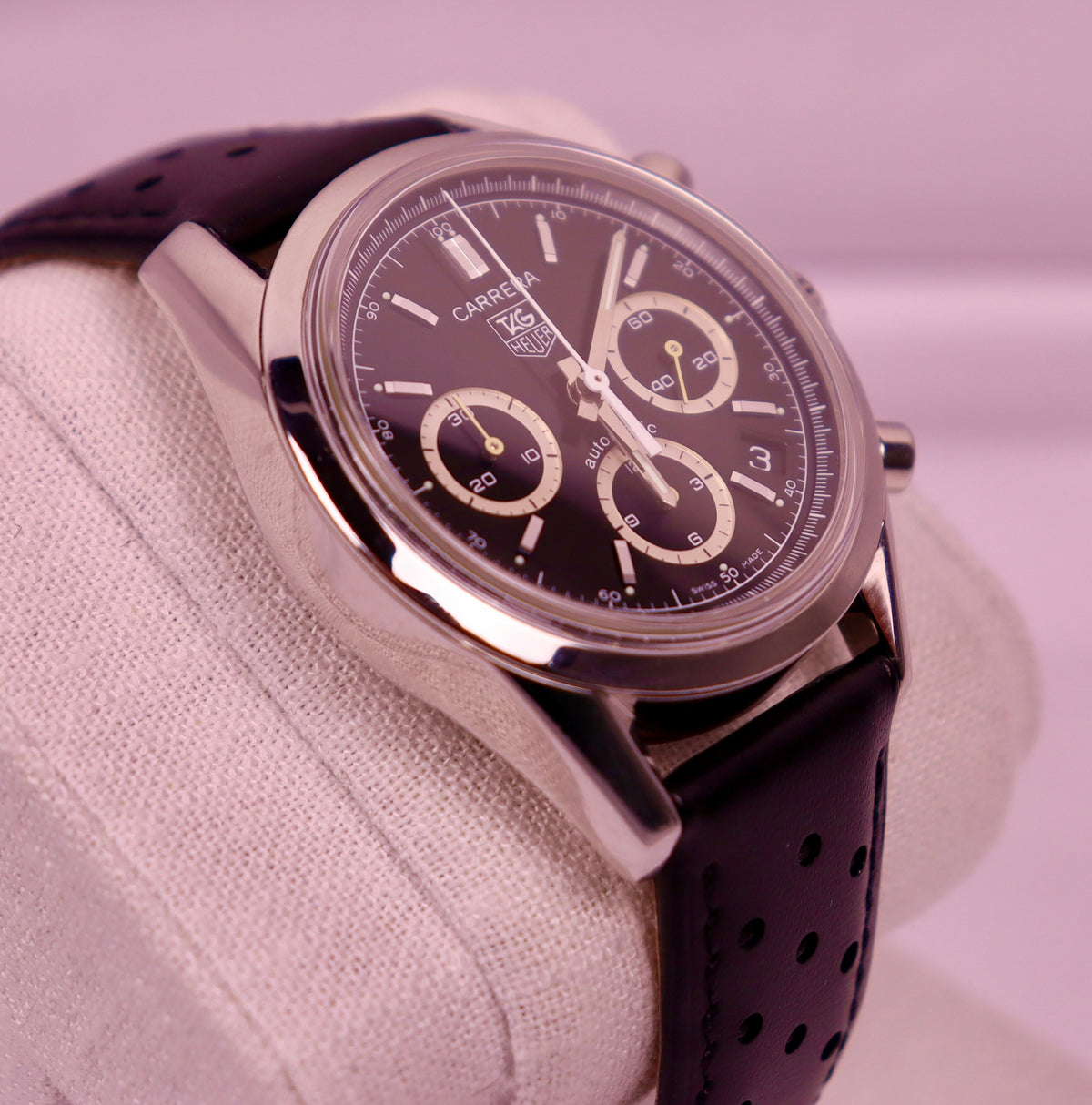 Case #720 — TAG Heuer Carrera Chronograph Black Ref. CV2113
