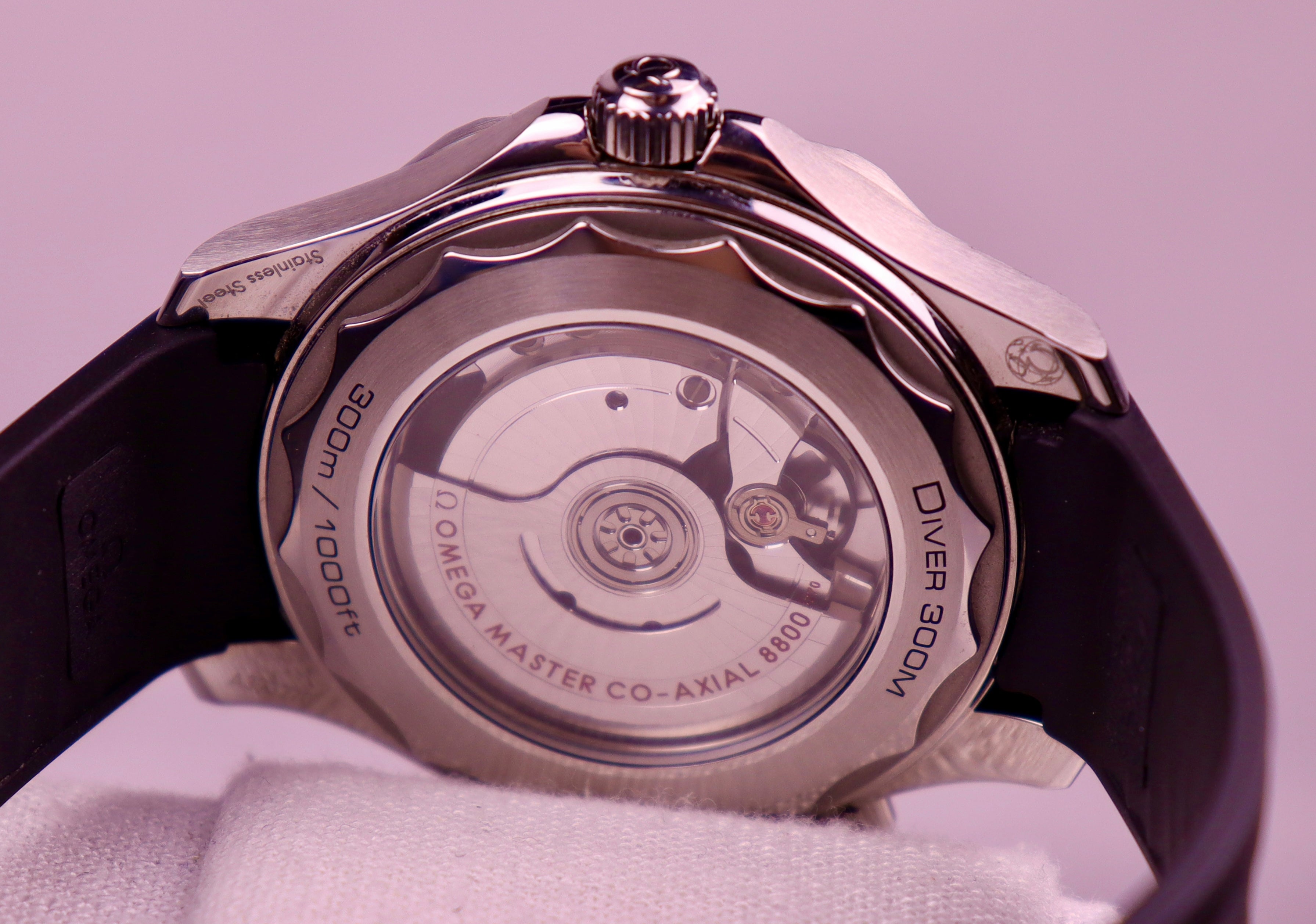 Case #553 — Omega Seamaster Professional 300 Rubber (Black) Ref. 210.32.42.20.01.001